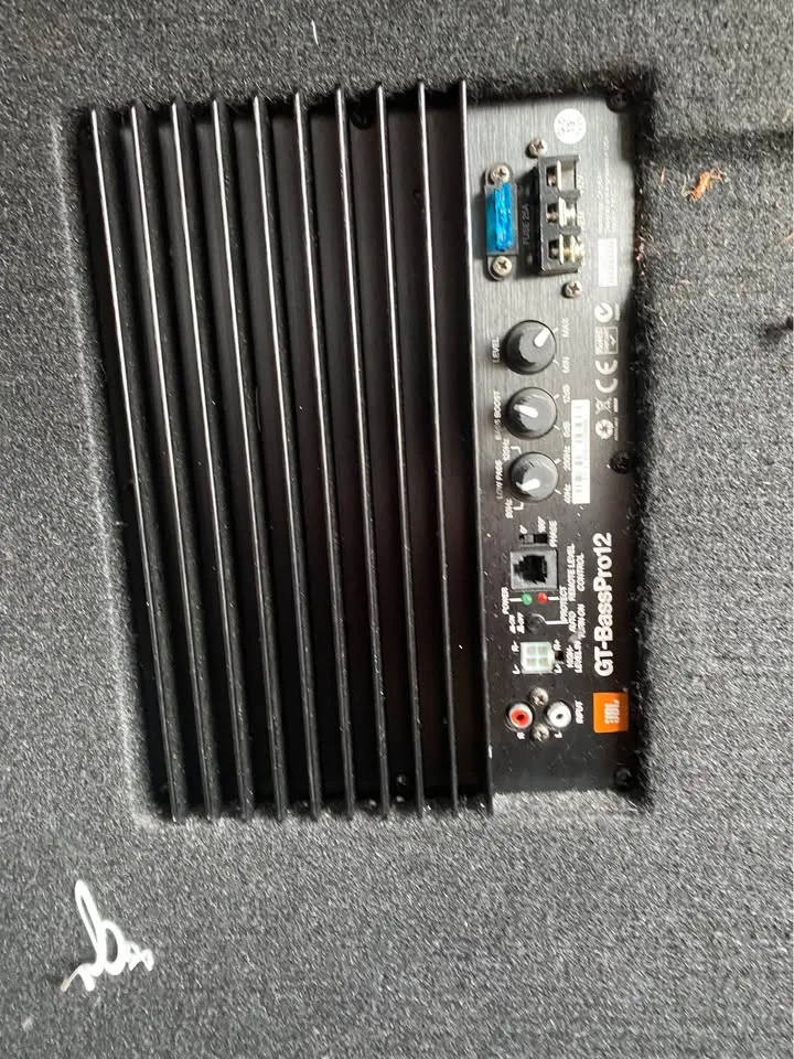 JBL 12” amplified subwoofer !! image indicator(2)