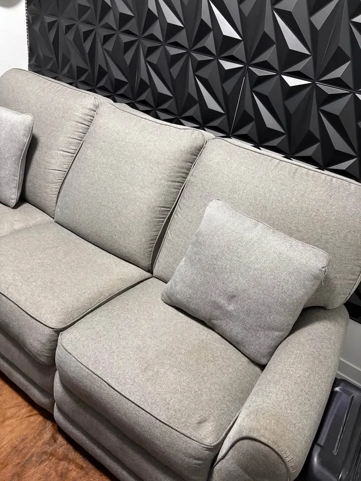 3-Seater Reclining Sofa – Great Condition image indicator(4)
