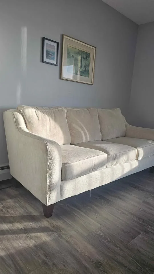 3-Seater Fabric Couch image indicator(2)