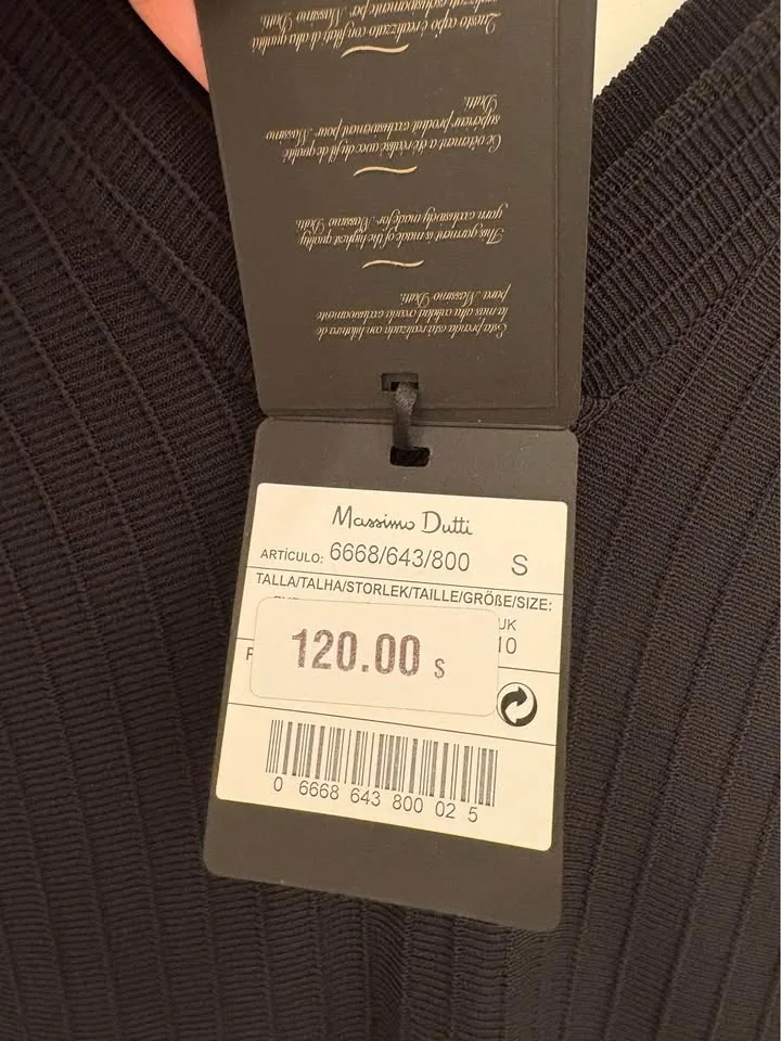 NEW Black ribbed knit maxi dress from Massimo Dutti. Size Small image indicator(3)