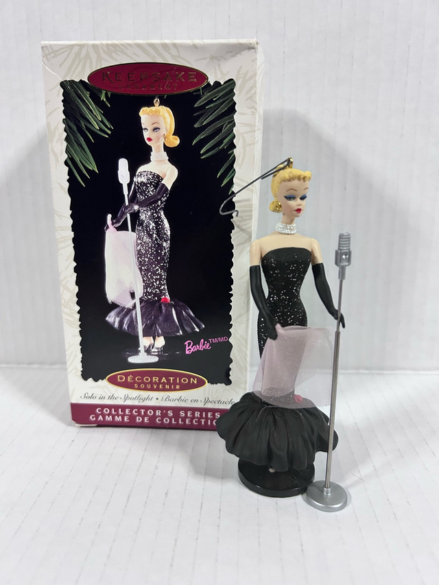 Hallmark Barbie Ornament - photo 3