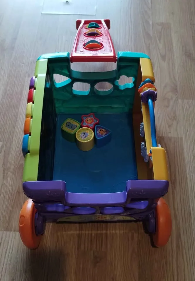 VTech Sort & Discover Activity Wagon image indicator(3)