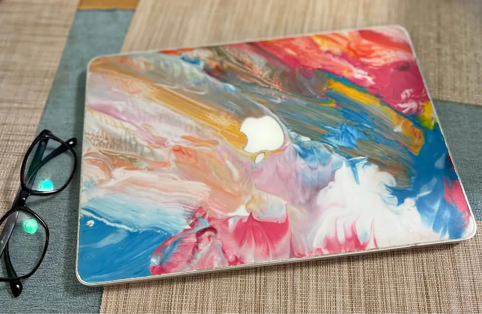 MacBook Pro Retina, 13-inch, early 2015 w/ newer battery thumbnail