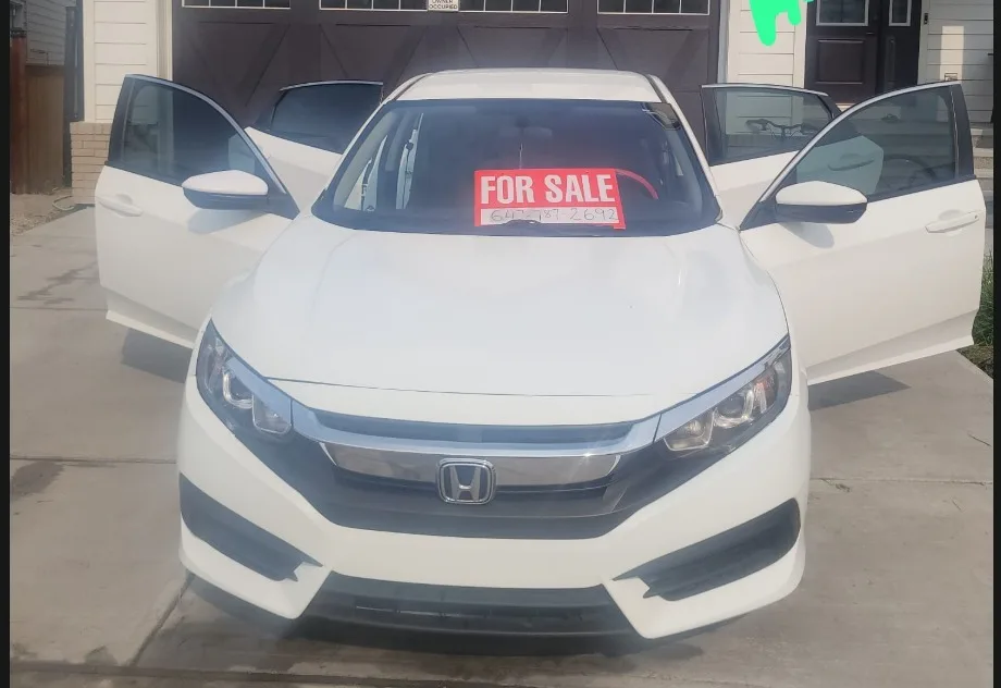 2018 Honda Civic image indicator(2)