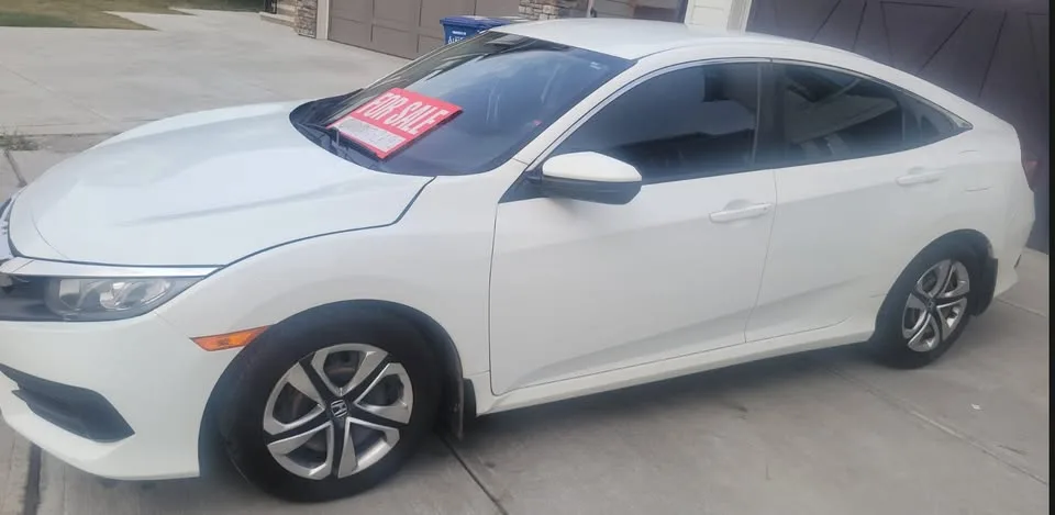 2018 Honda Civic image indicator(3)