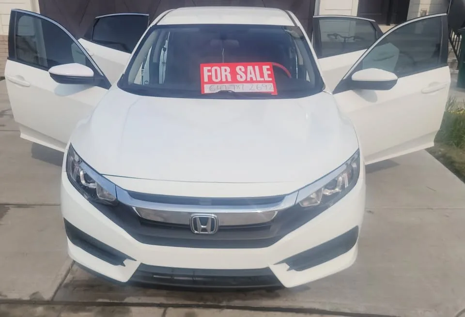 2018 Honda Civic image indicator(5)