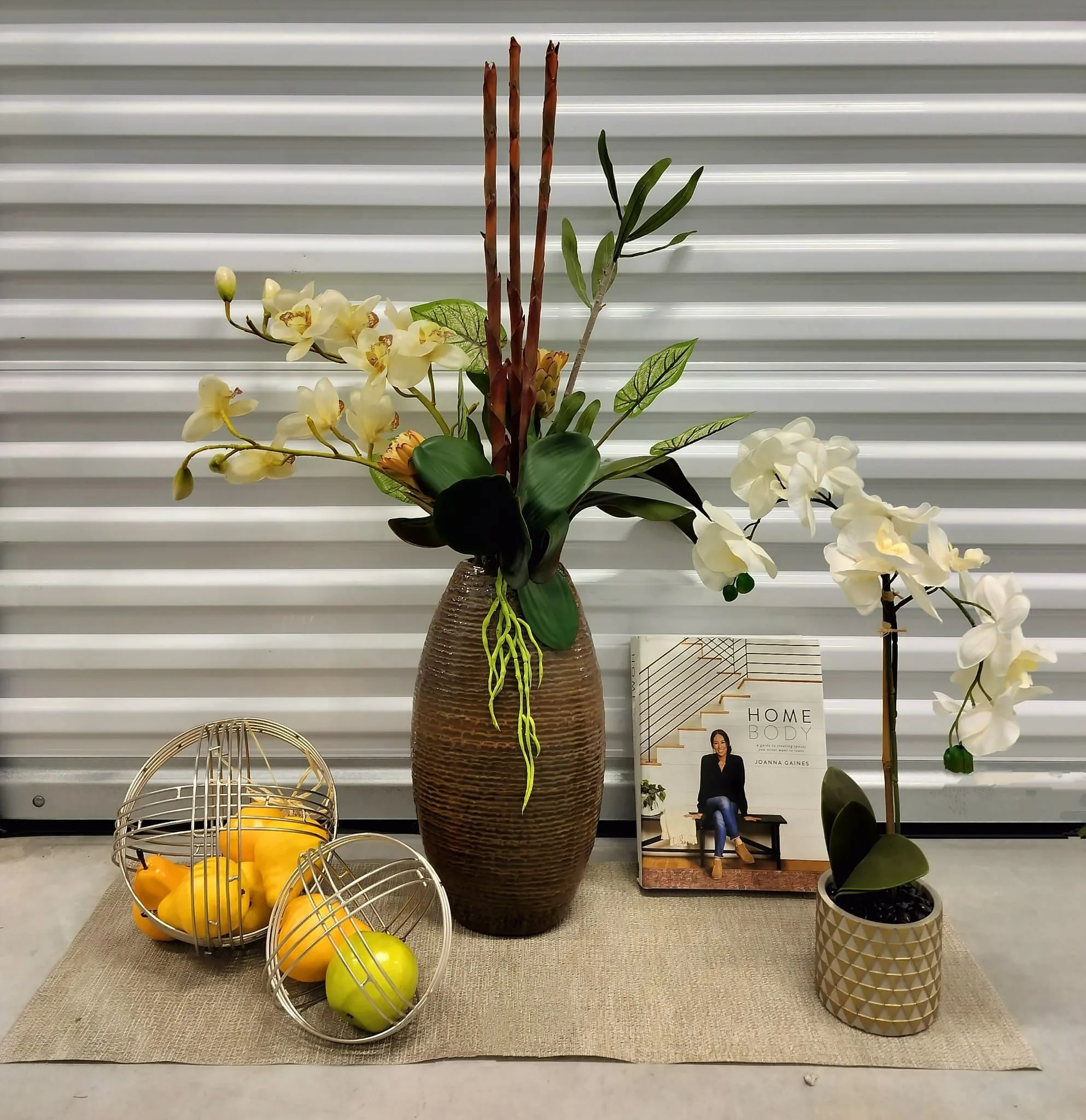 Home decor, staging decor thumbnail