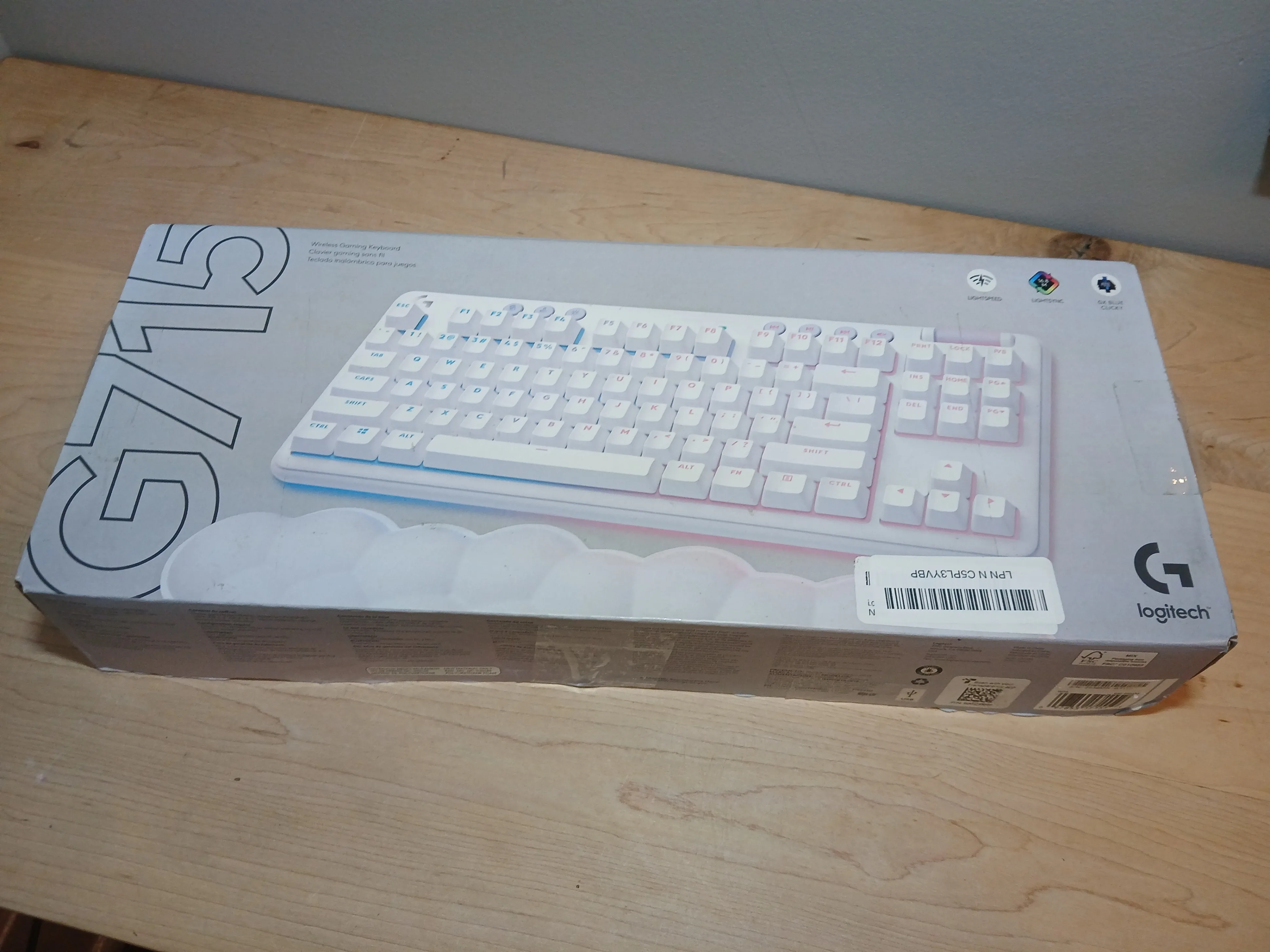 Logitech G715 Wireless Mechanical Gaming Keyboard – White Mist image indicator(5)