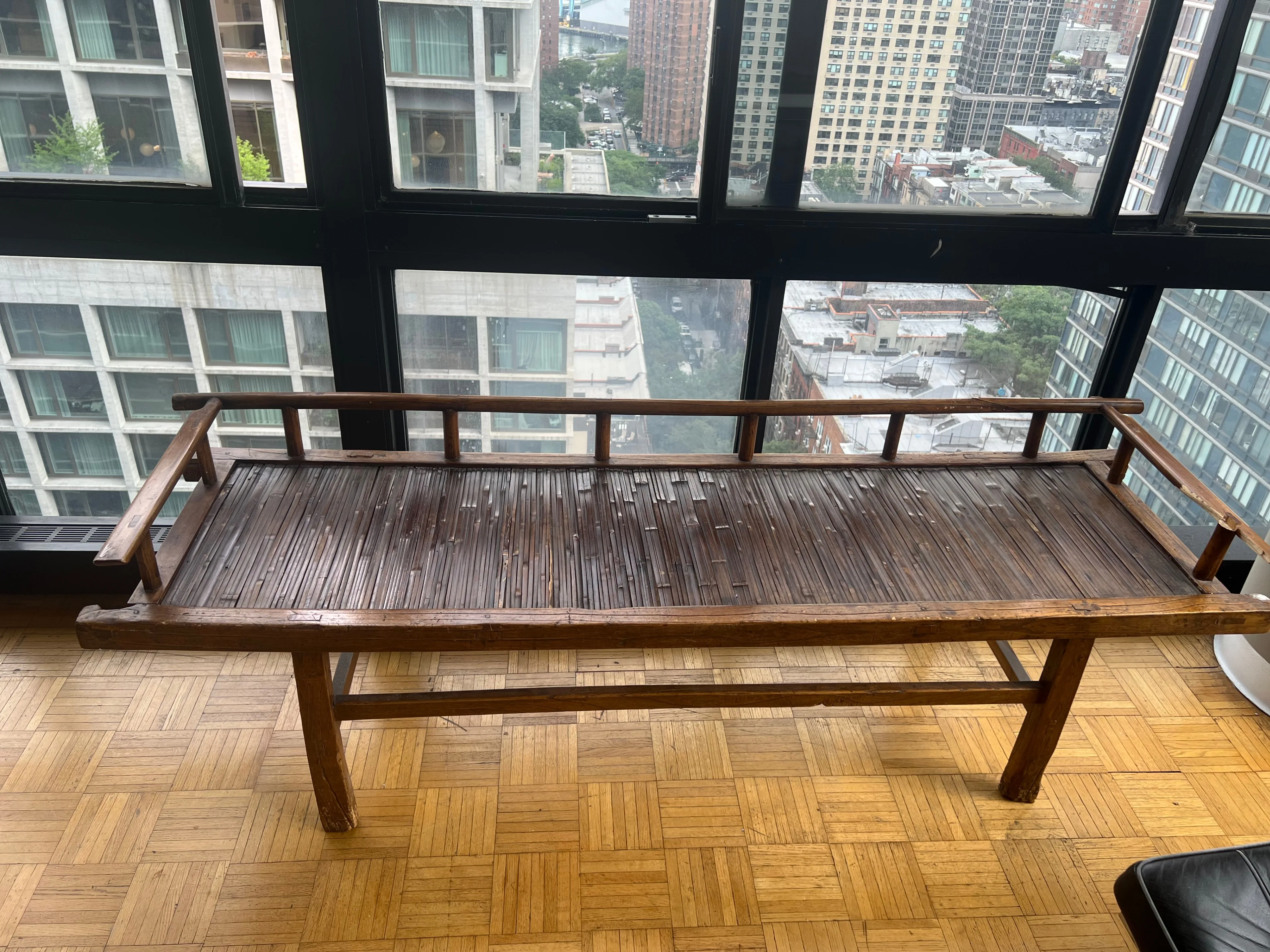 Vintage Antique Chinese Daybed image indicator(6)