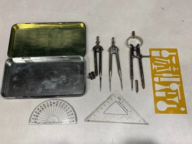 Geometry Set - Great Condition - Includes Box thumbnail