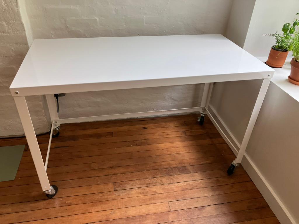 48” Yeomans white metal desk on casters