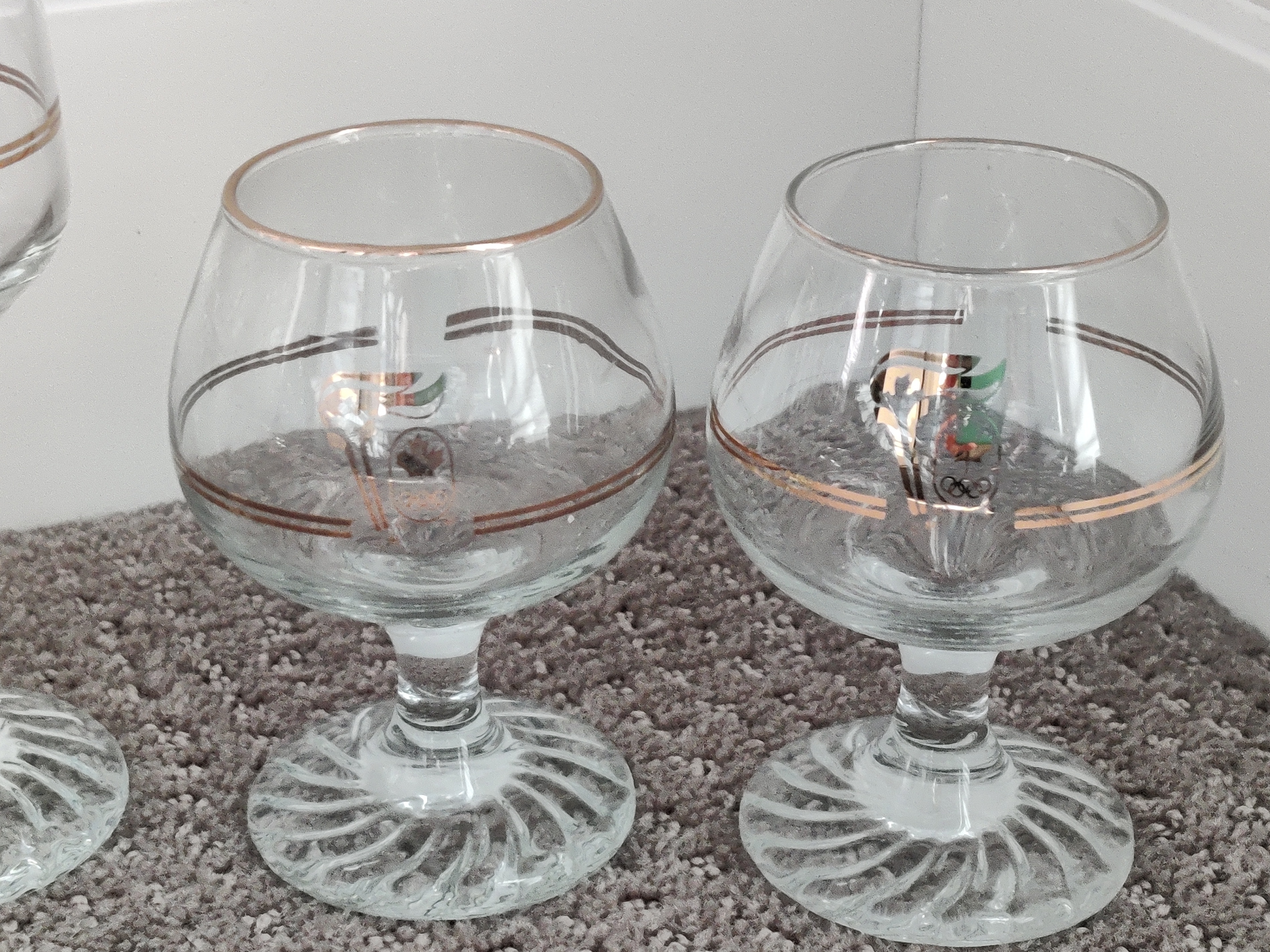 Calgary Winter Olympics 1988 Champagne Flute Sniffer 8 Glasses - photo 4