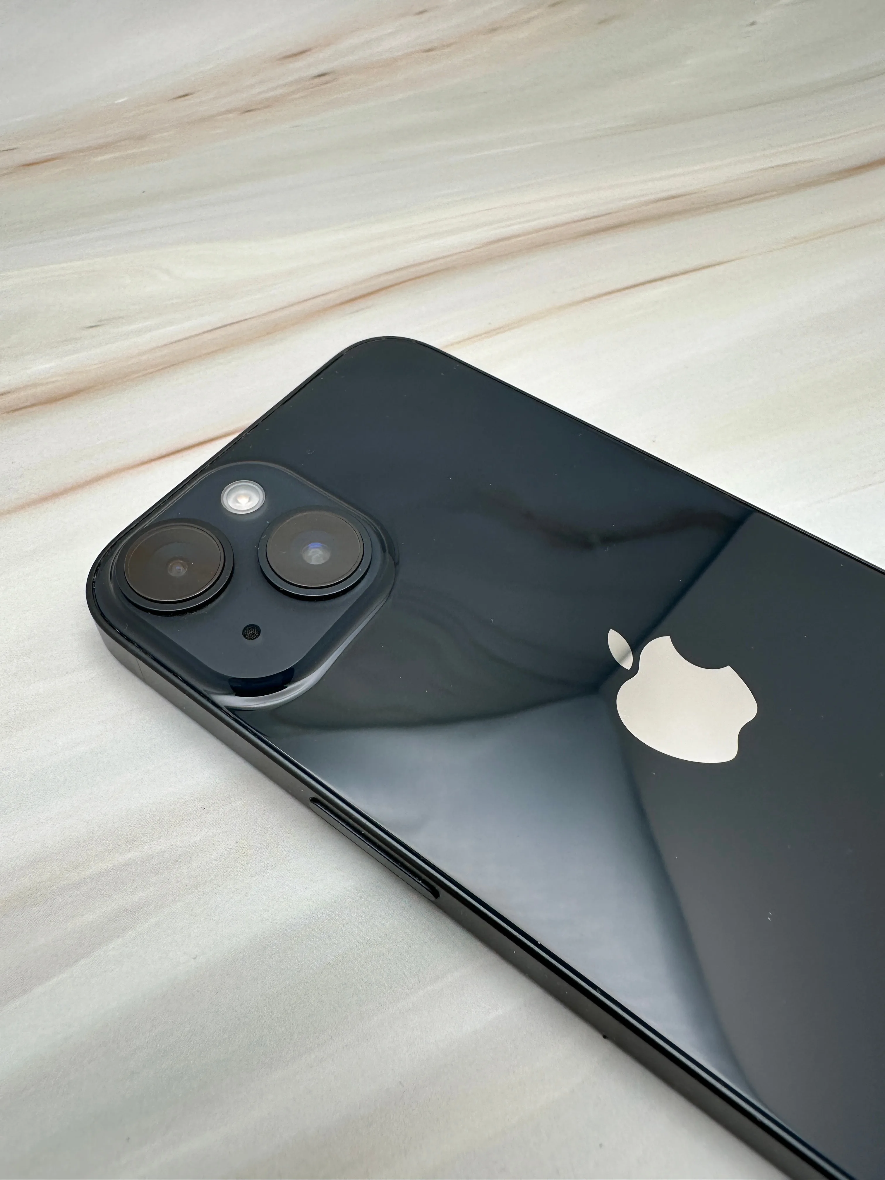 New iPhone 14 Unlocked thumbnail