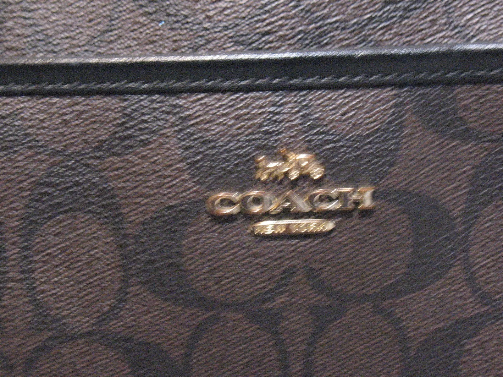 COACH Crossbody Shoulder Bag/Purse, LIKE NEW image indicator(4)