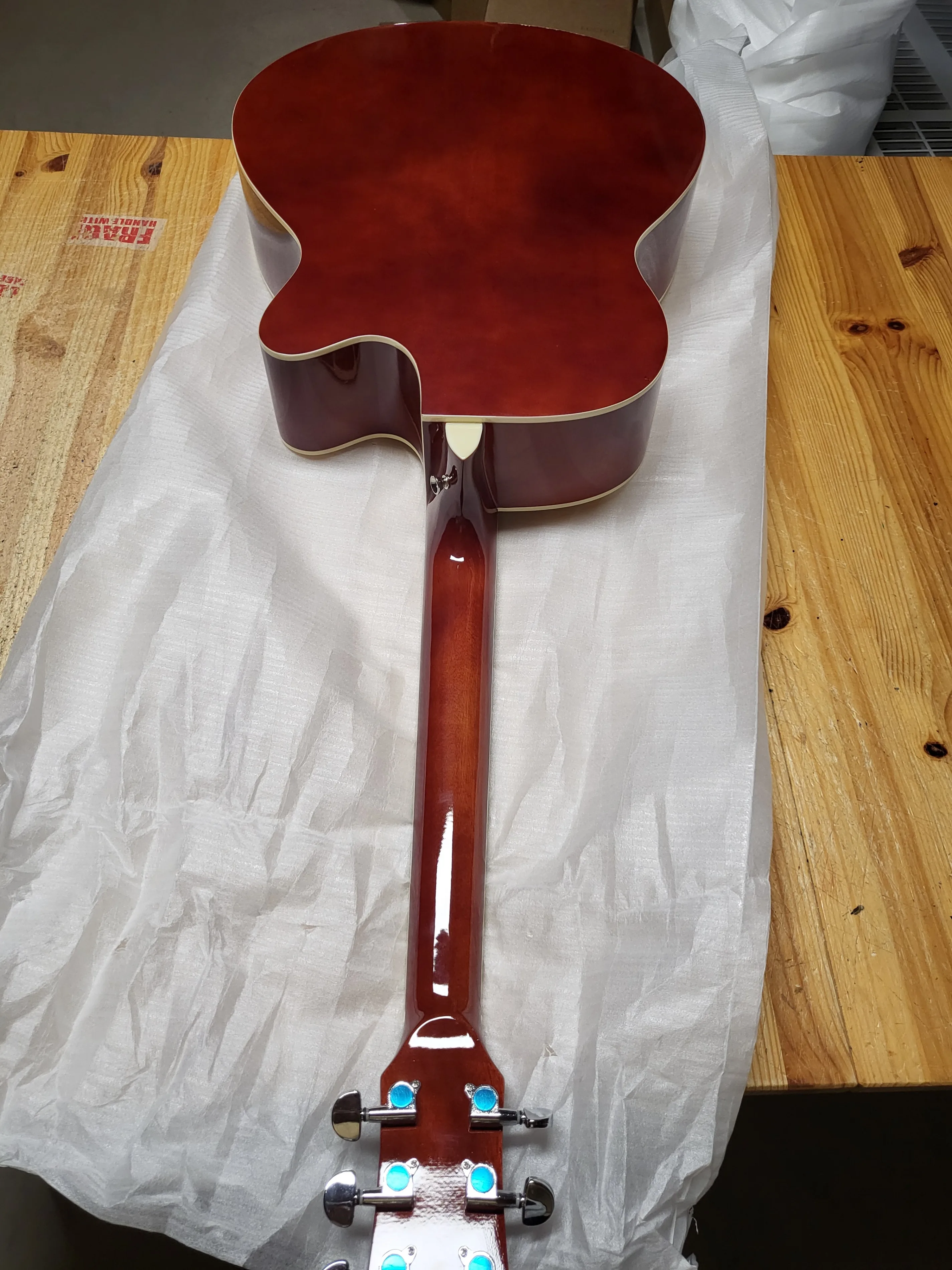 40" Left-Handed Acoustic Guitar – Cracked Neck & Body (As-Is) image indicator(6)