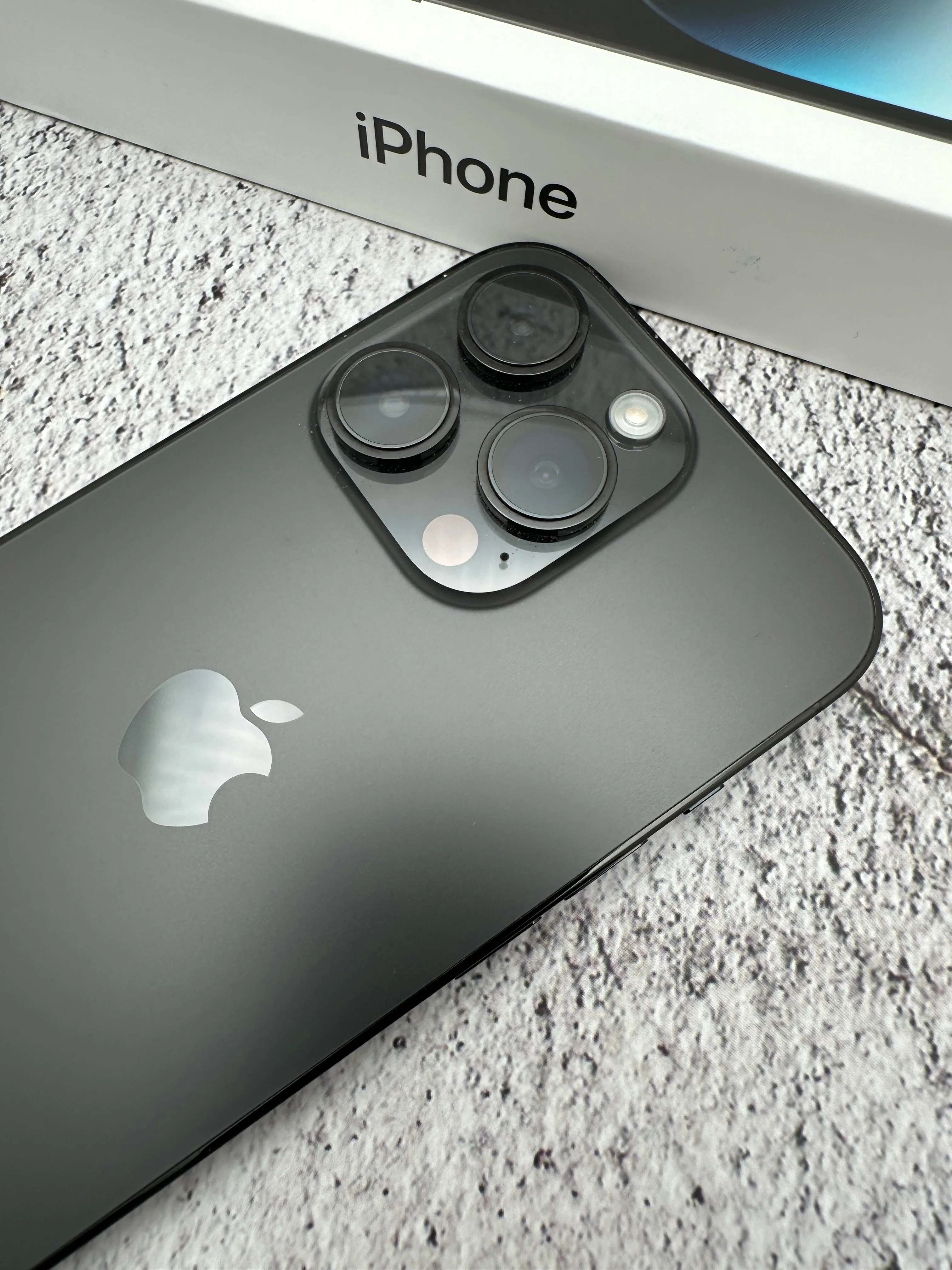 Apple iPhone 14 Pro Like NEW thumbnail