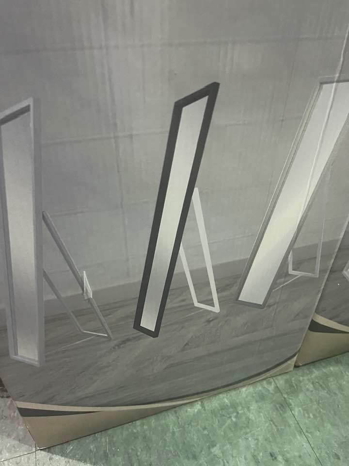 Elegant Floor Standing Framed Mirror – ONLY $15 - photo 2