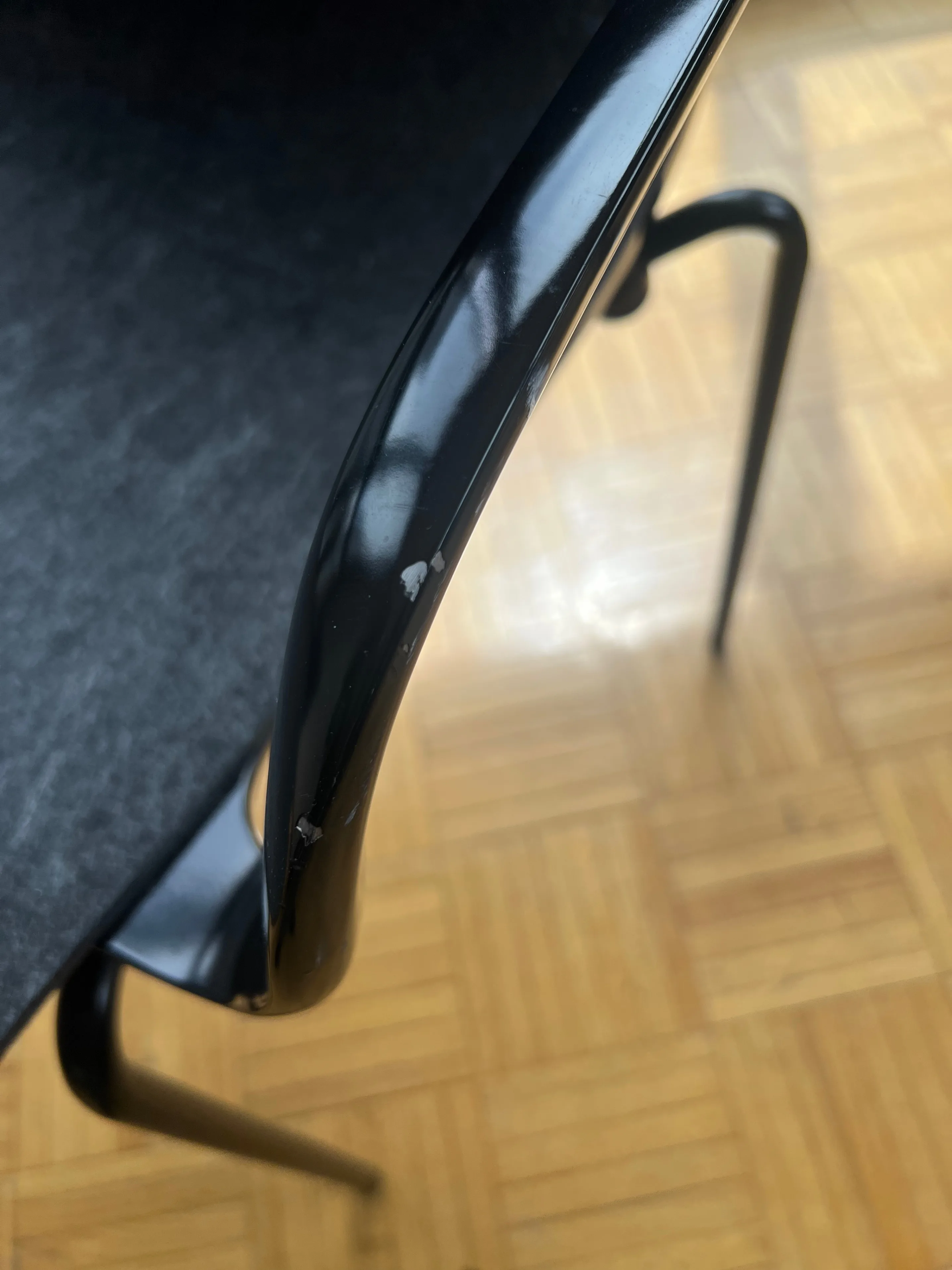 Keilhauer Epix Chair black frame charcoal felt image indicator(2)