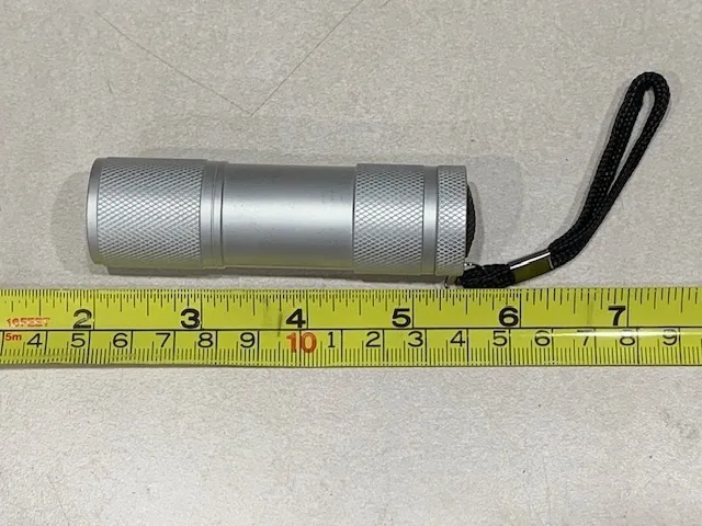 Flashlight - 4xAAA LED - NEW thumbnail