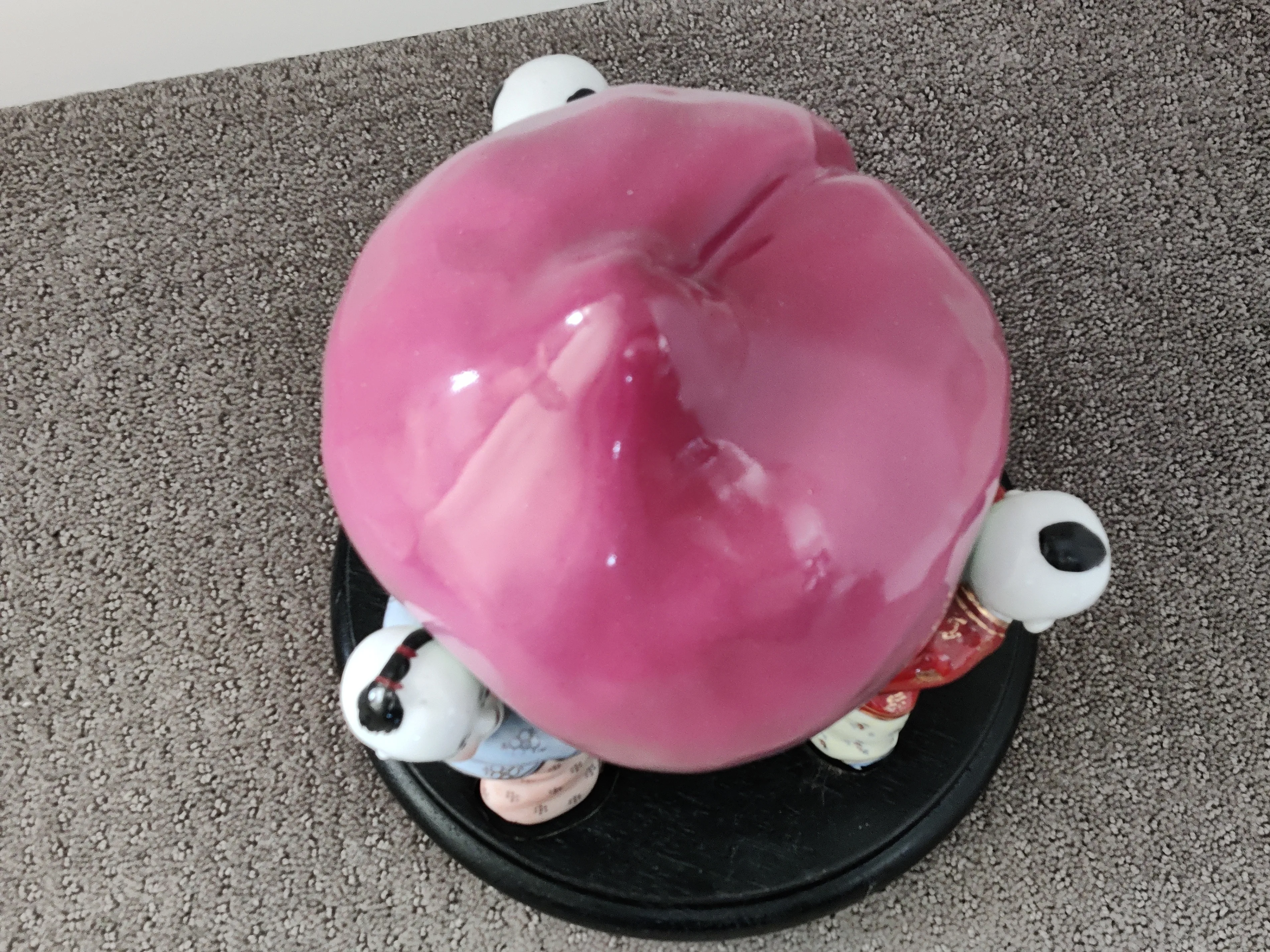 Chinese Porcelain 3 Children and Longevity Peach Figurine Vase image indicator(4)