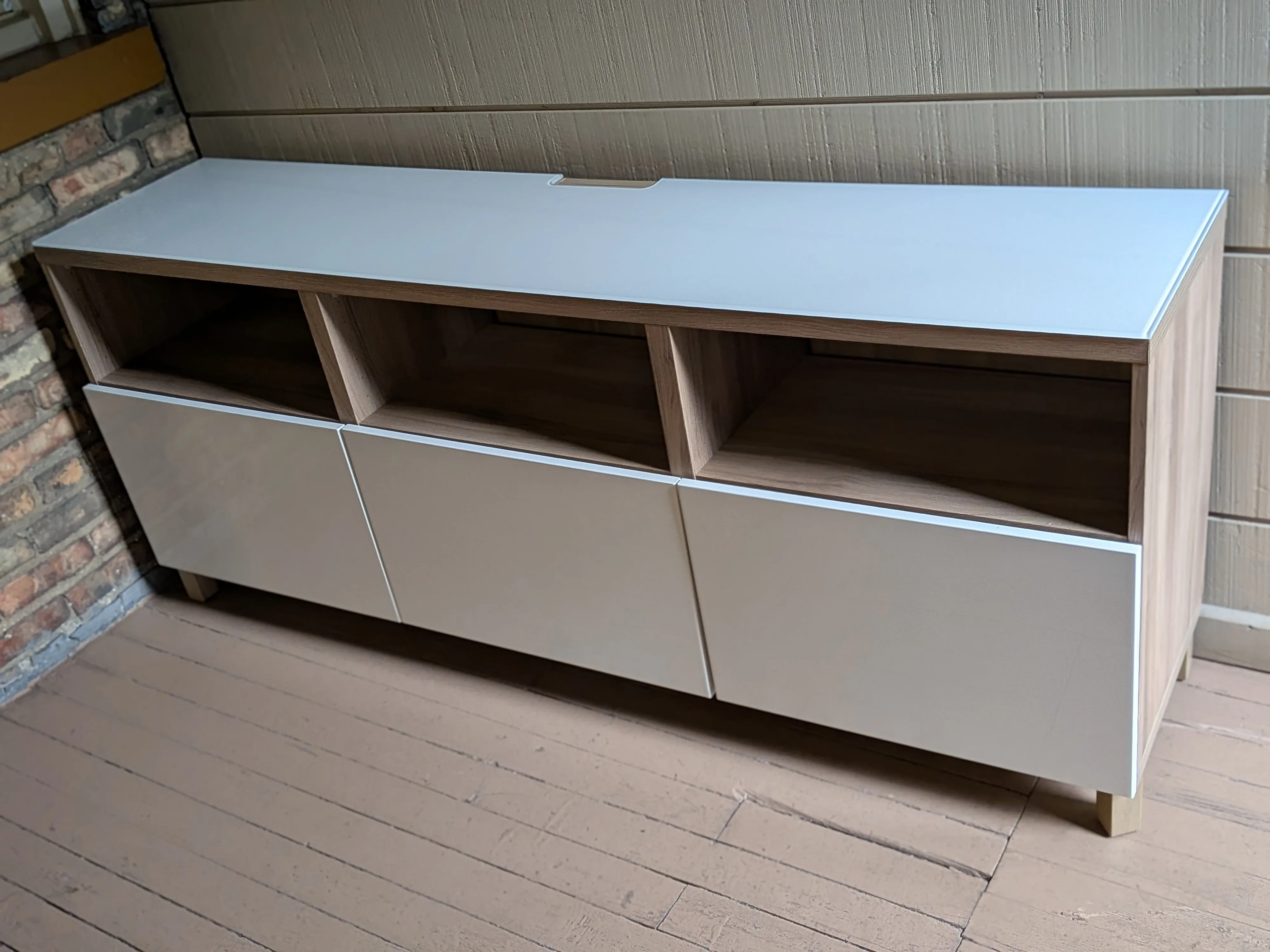 Like new IKEA BESTÅ TV Stand / Media Unit thumbnail
