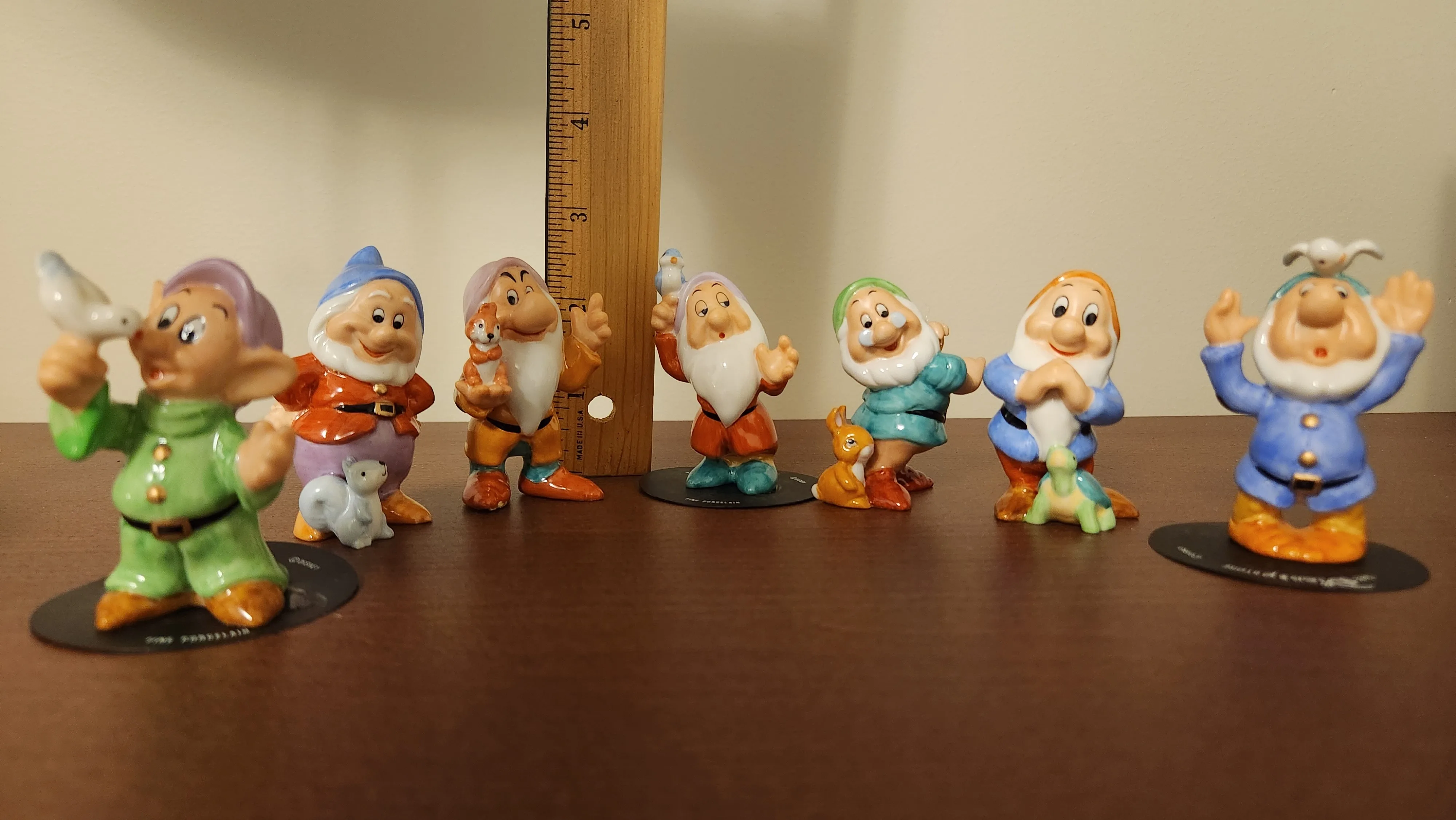 Ashton Drake Ceramic Doll and Disney Dwarves image indicator(2)