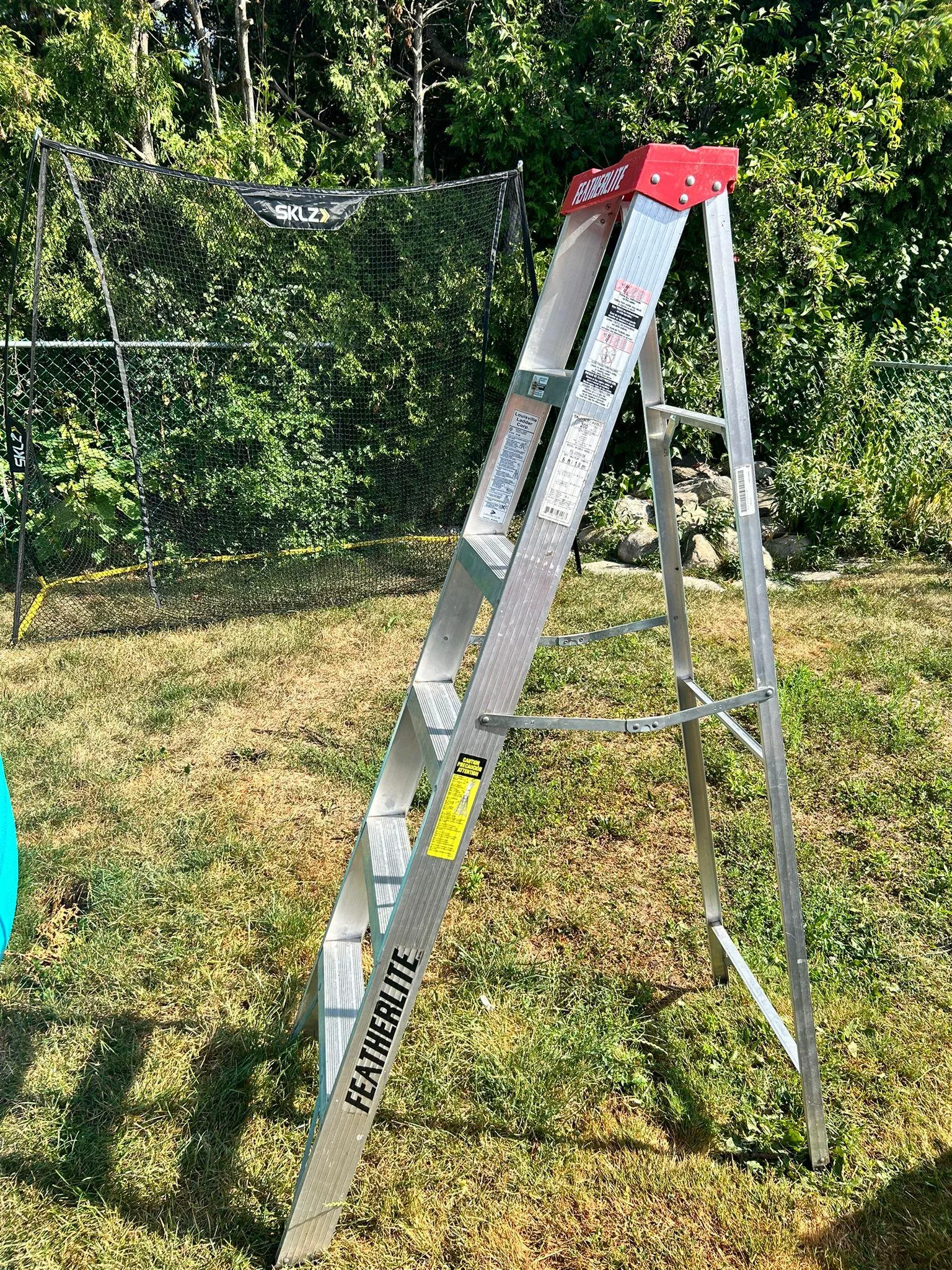 Featherlite  Aluminum Step Ladders thumbnail