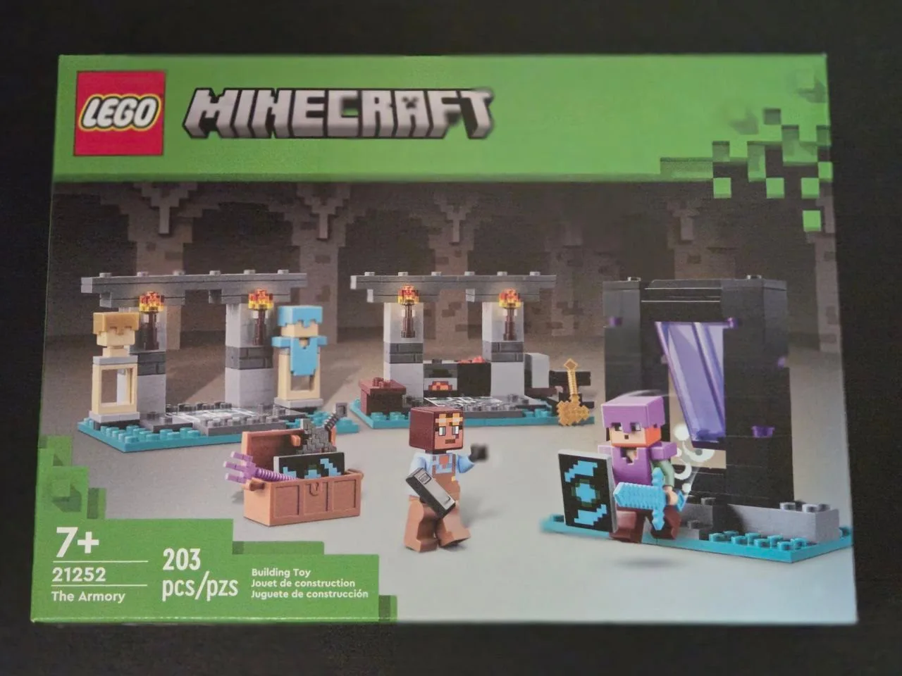LEGO Minecraft The Armory (21252) – 203 Pieces thumbnail