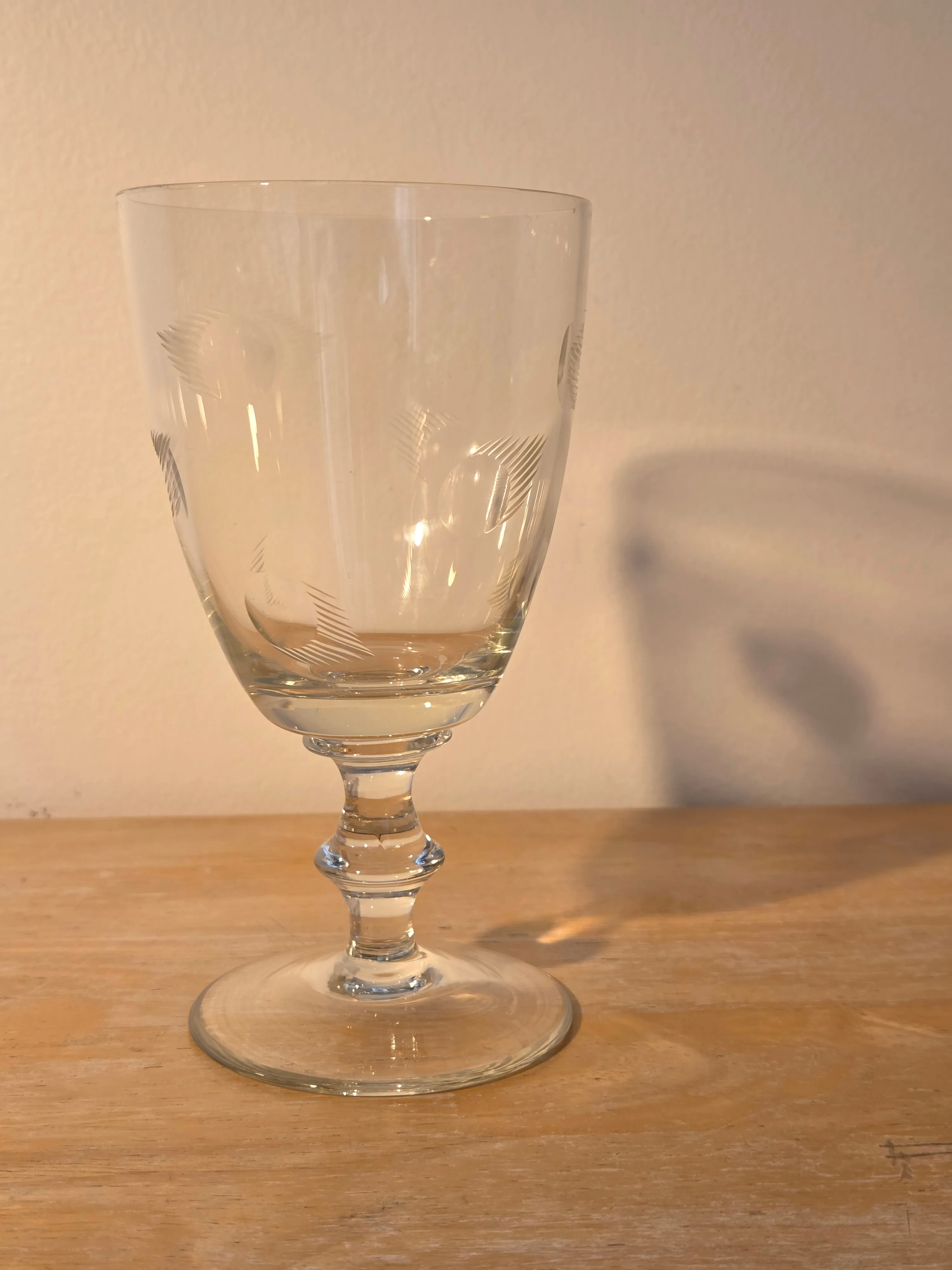 Vintage Etched Glass Goblet – Elegant Mid-Century Style thumbnail