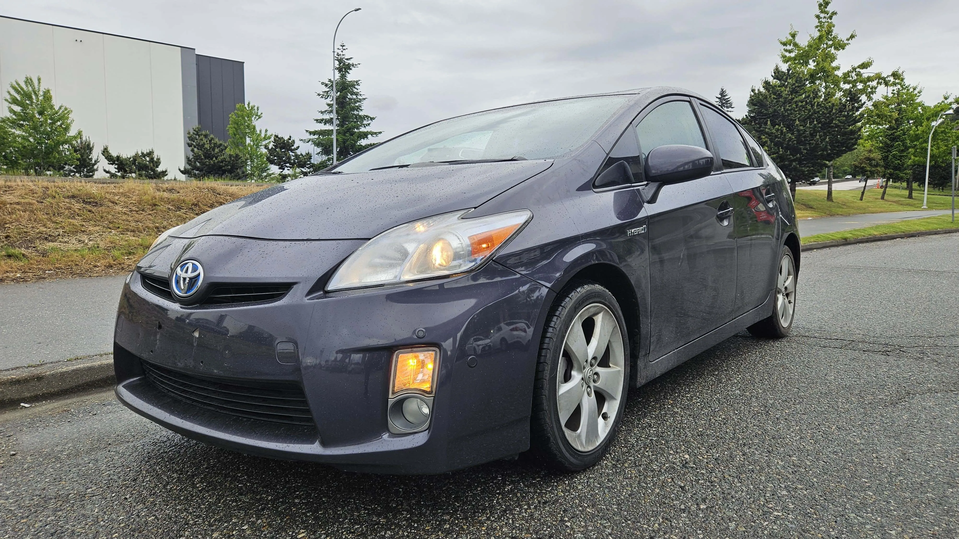 2010 Toyota Pruis Hybrid, Clean Title, Korean Import thumbnail