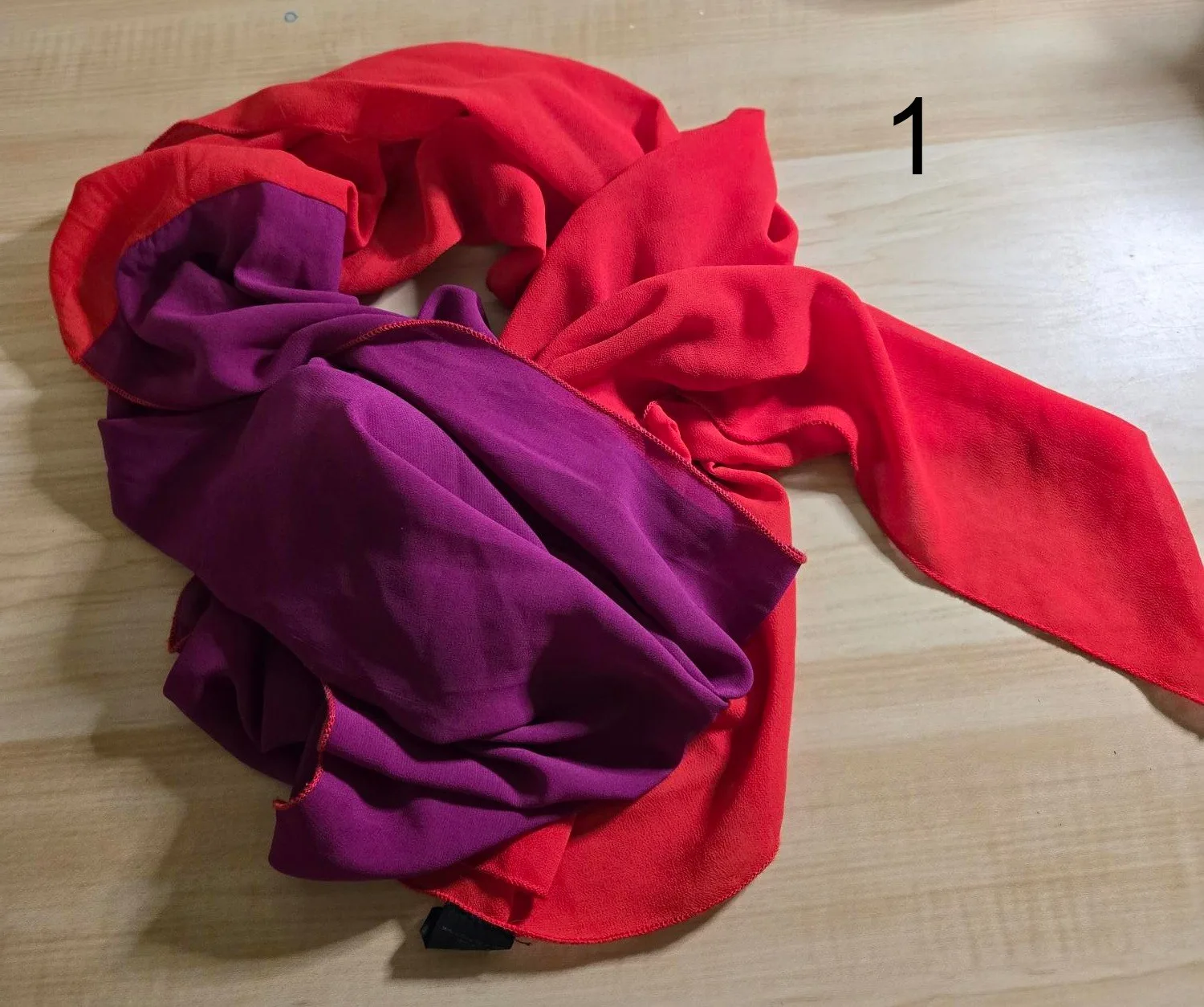 4 Accessory Scarves image indicator(2)