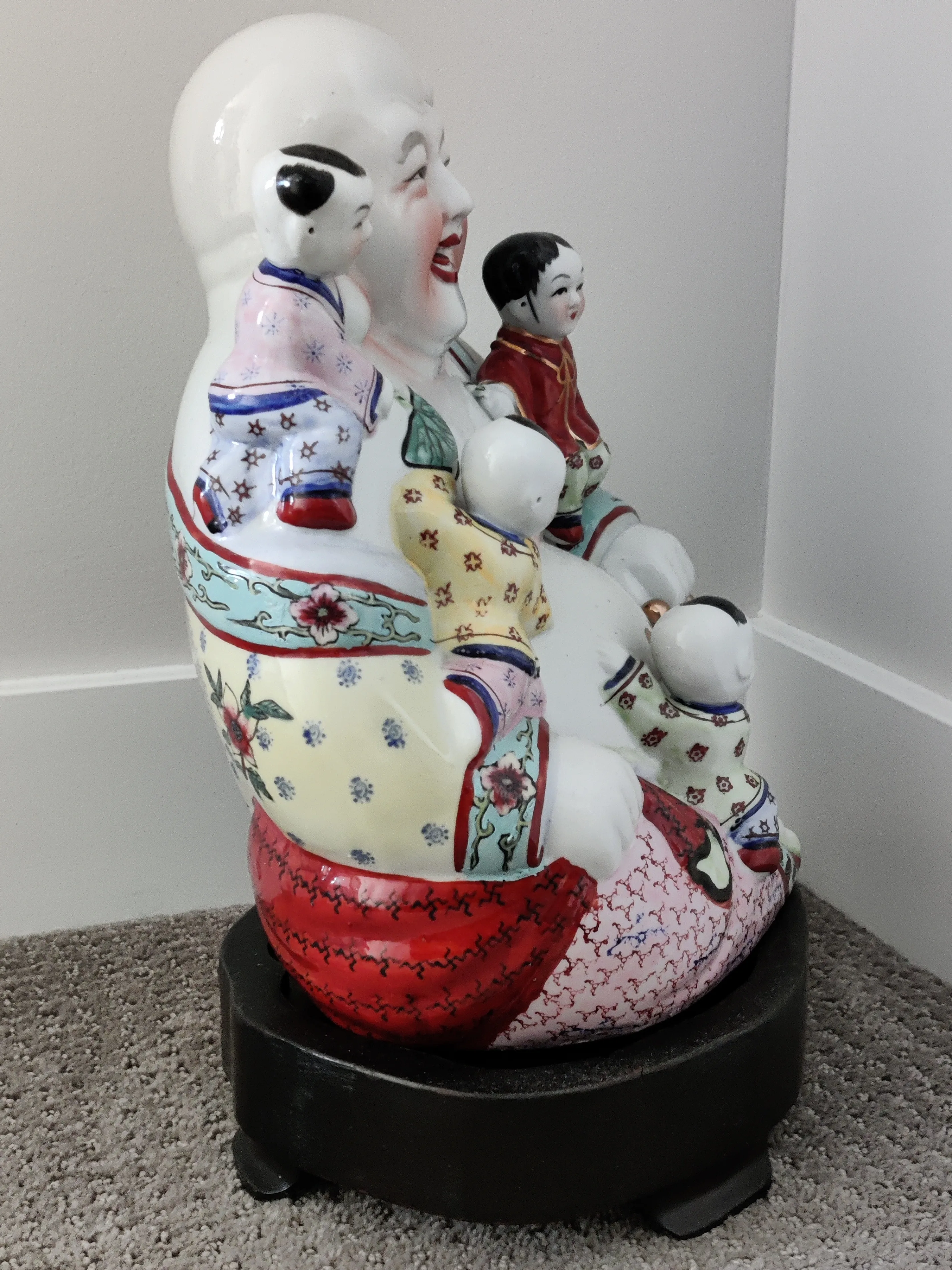 Antique Chinese Porcelain Famille Rose Buddha Statue 5 Children image indicator(4)