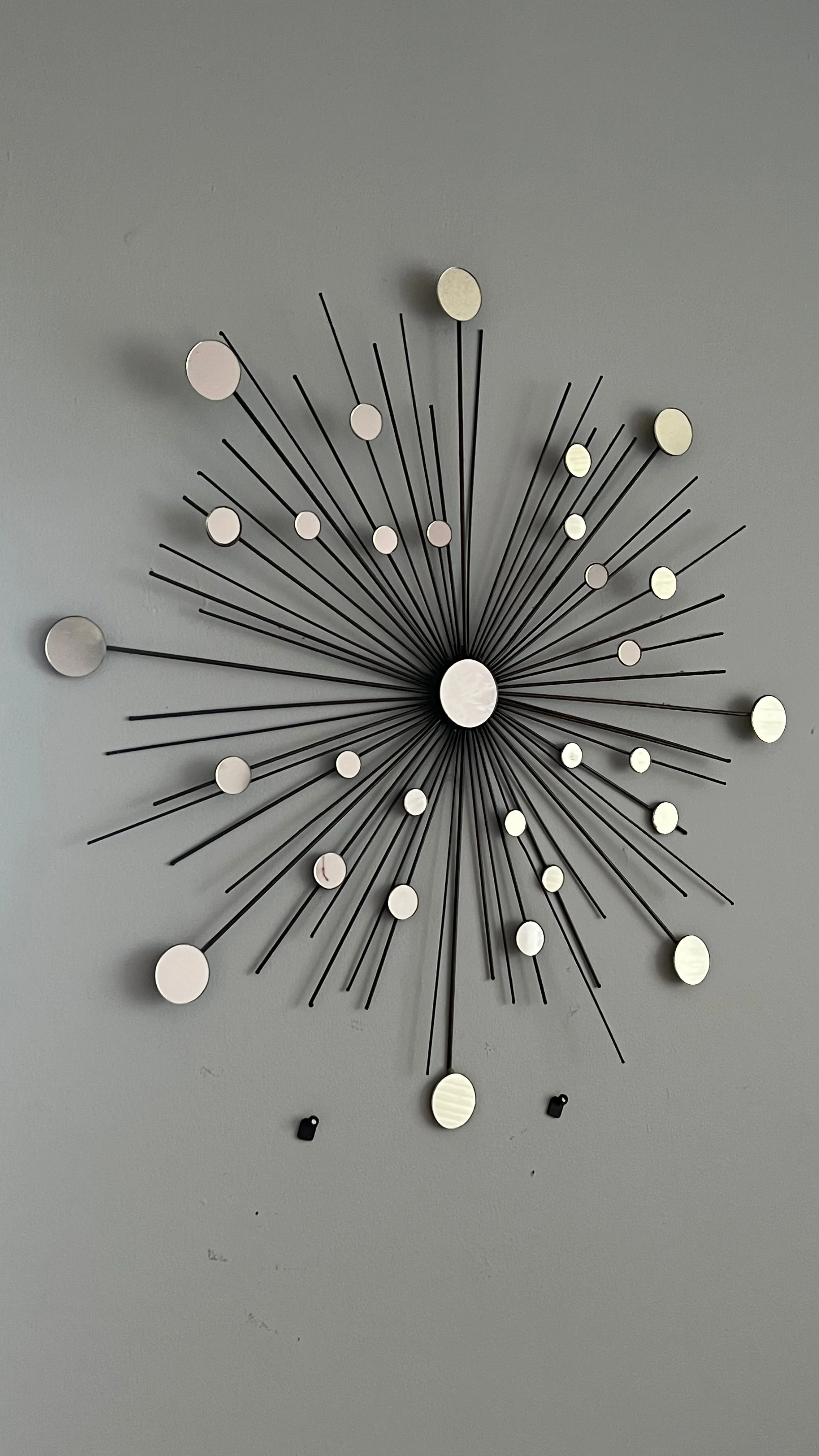 Sunburst wire wall art thumbnail