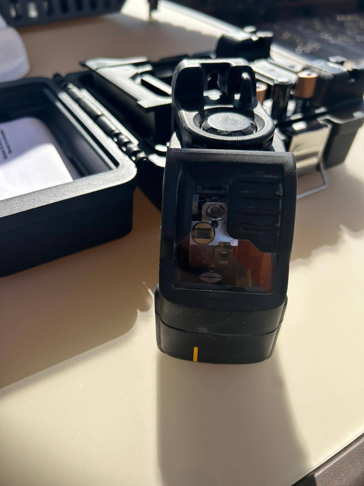 DeWALT Laser Level with case. - photo 3