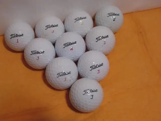 Good Used GOLF BALLS image indicator(8)