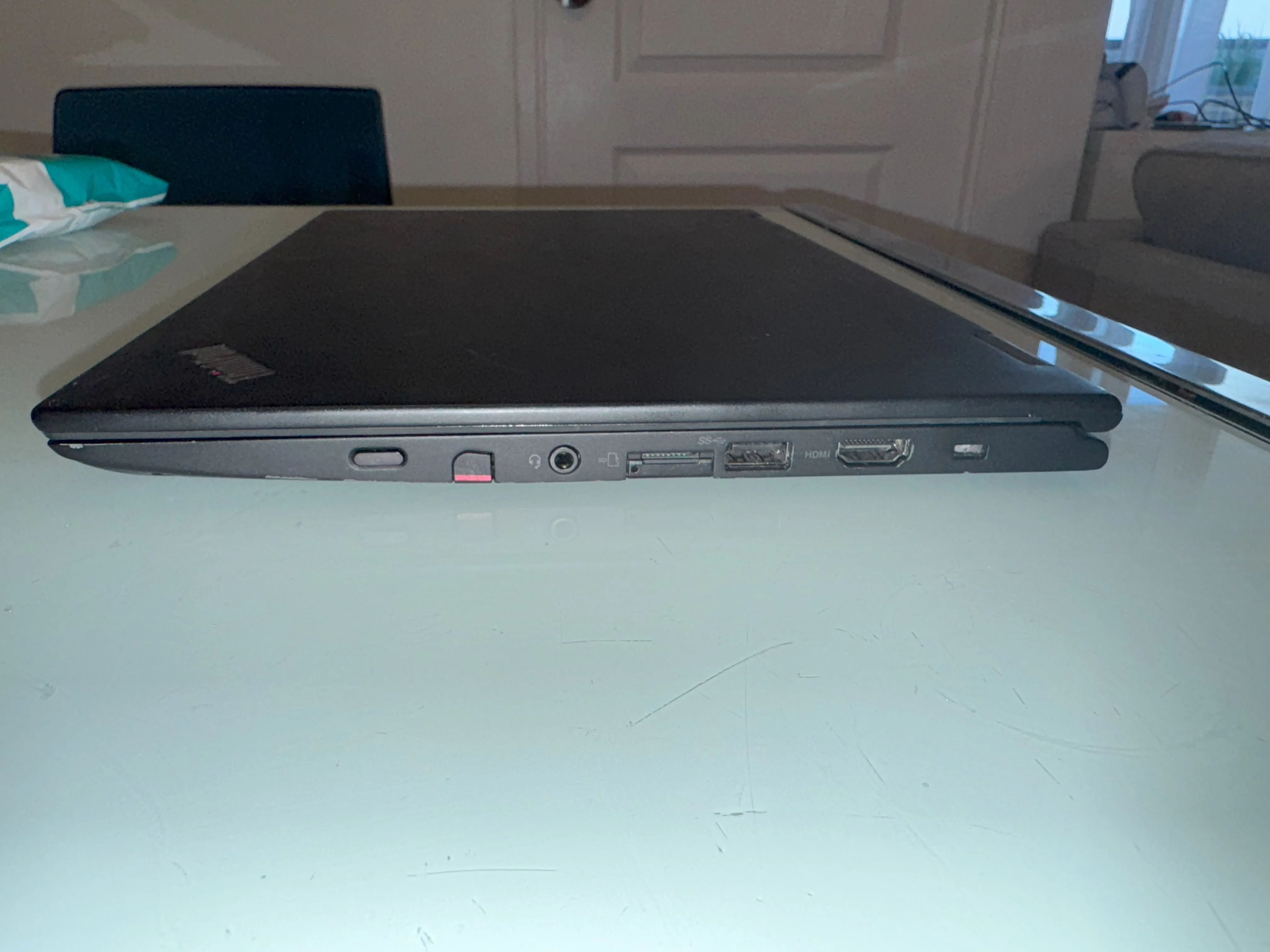 Lenovo ThinkPad X380 Yoga for Sale image indicator(8)