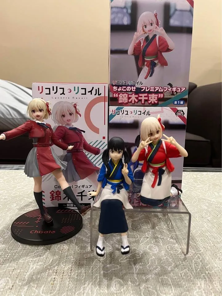 Lycoris Recoil Anime Figure Set Bundle thumbnail