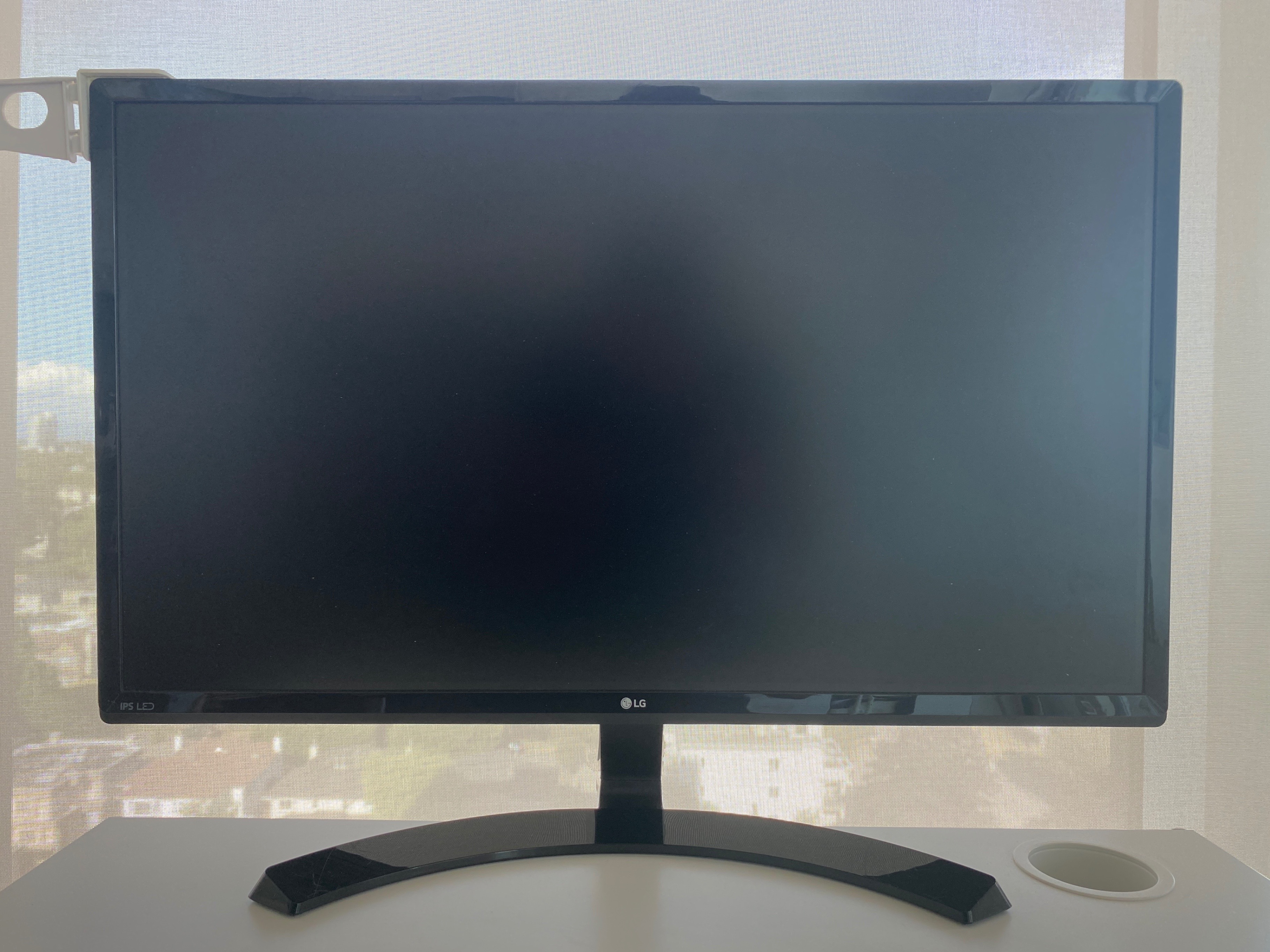 27 Inch LG monitor