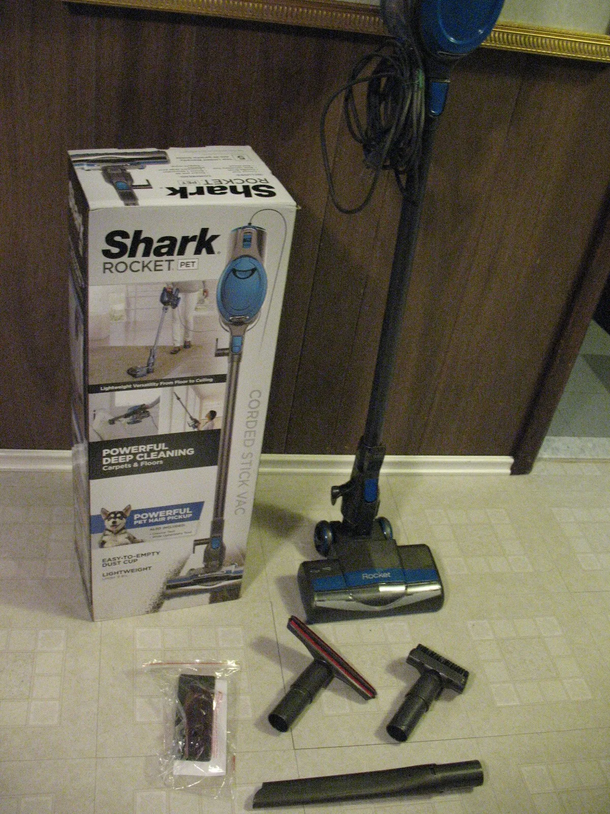 SHARK Rocket Pet Corded Upright Stick Vacuum Cleaner, BRAND NEW image indicator(8)