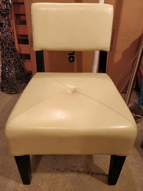 Beige leather bar chair thumbnail