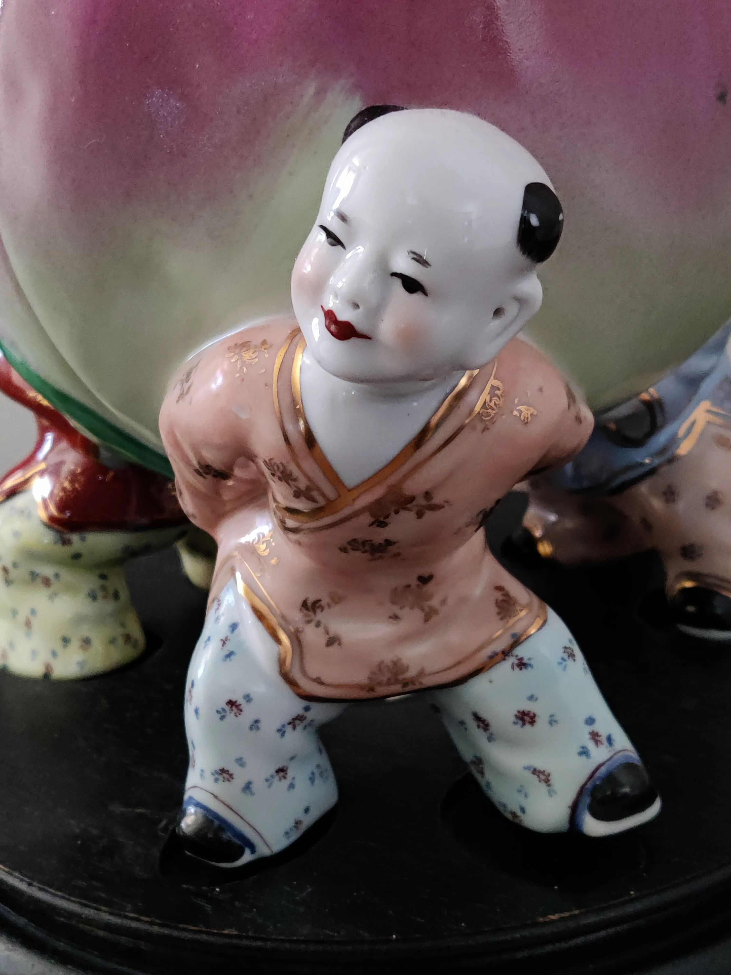 Chinese Porcelain 3 Children and Longevity Peach Figurine Vase image indicator(6)