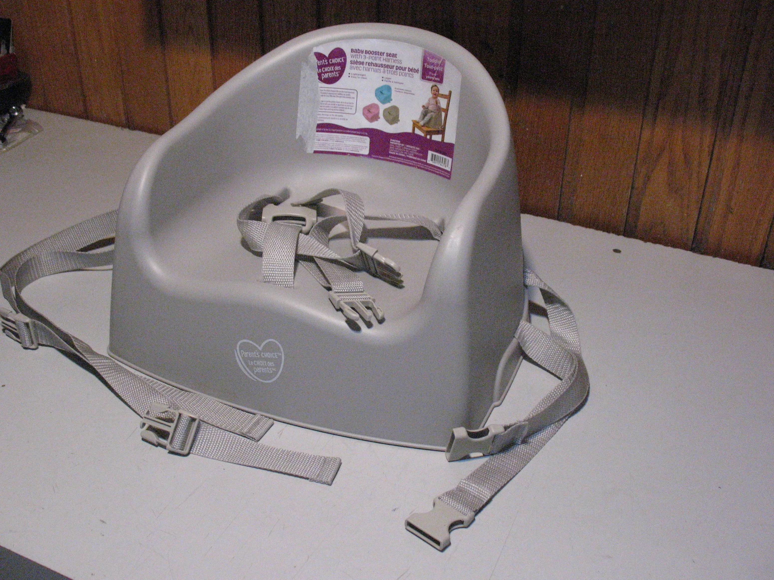 Parents Choice Booster Seat, LIKE NEW image indicator(10)
