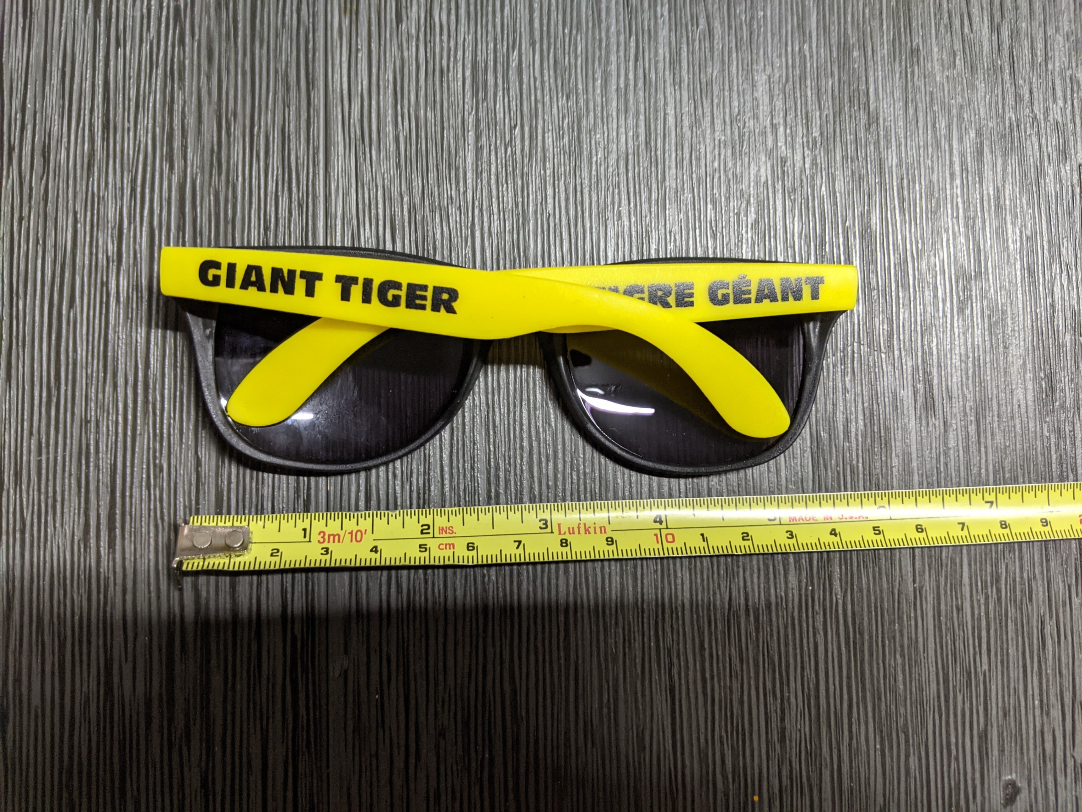 🇨🇦 Giant Tiger Sunglasses