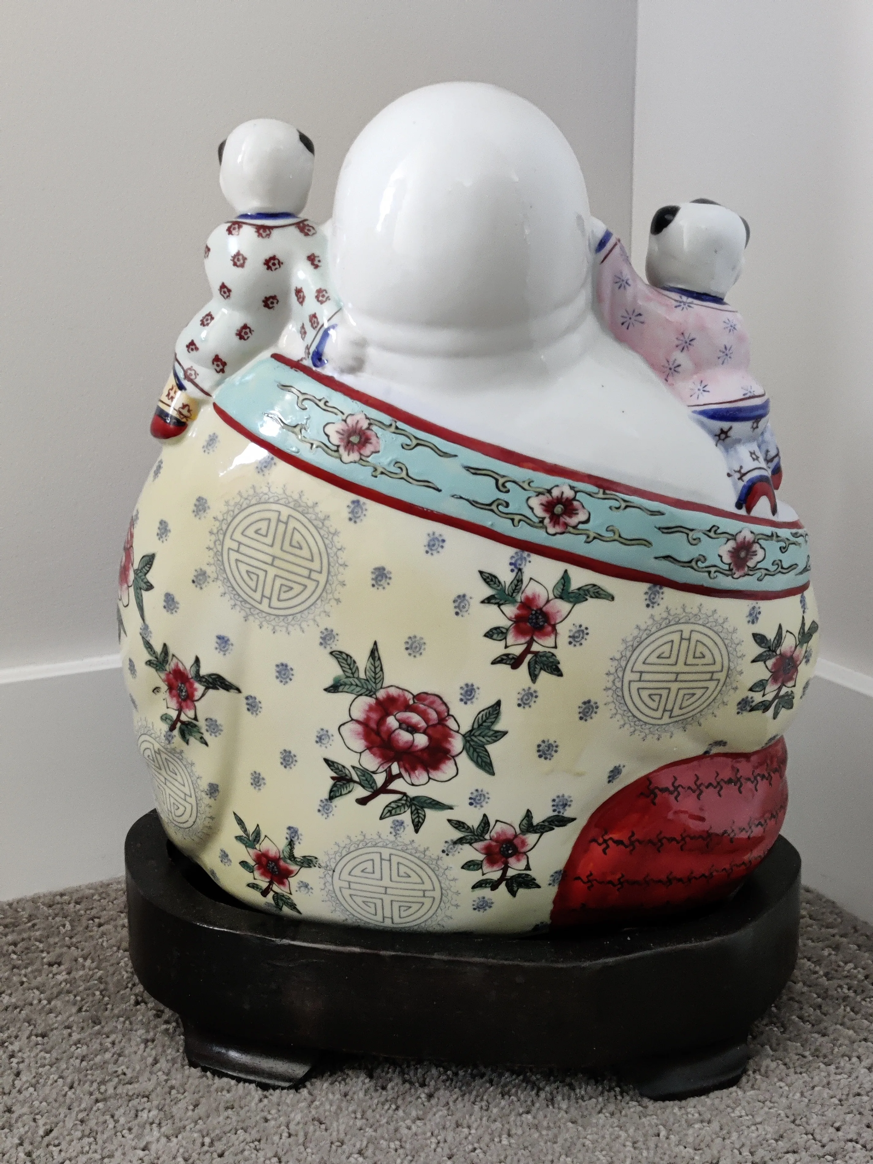 Antique Chinese Porcelain Famille Rose Buddha Statue 5 Children image indicator(3)