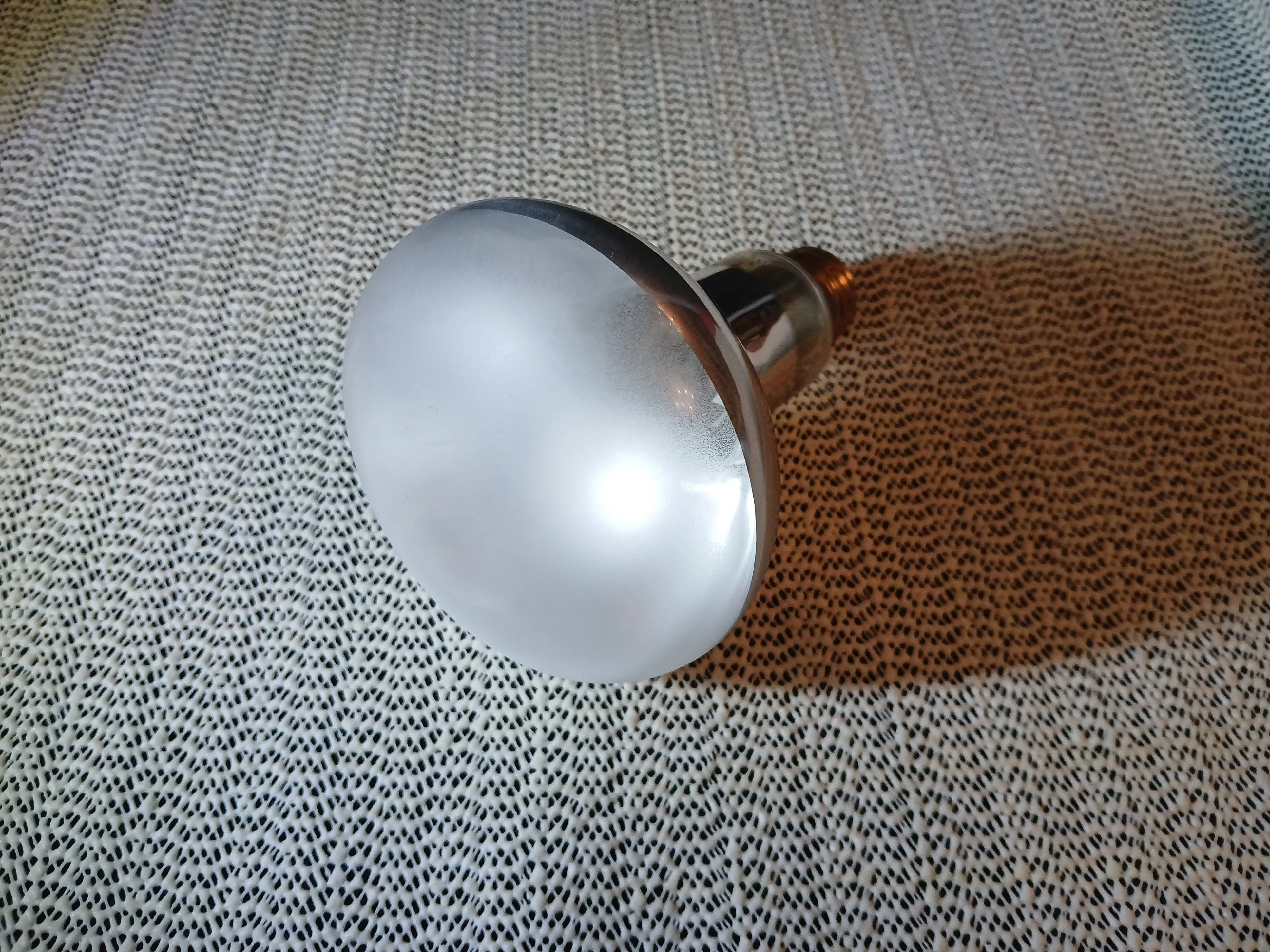 Exo Terra Solar-Glo Mercury Vapor Bulb, 80W image indicator(4)