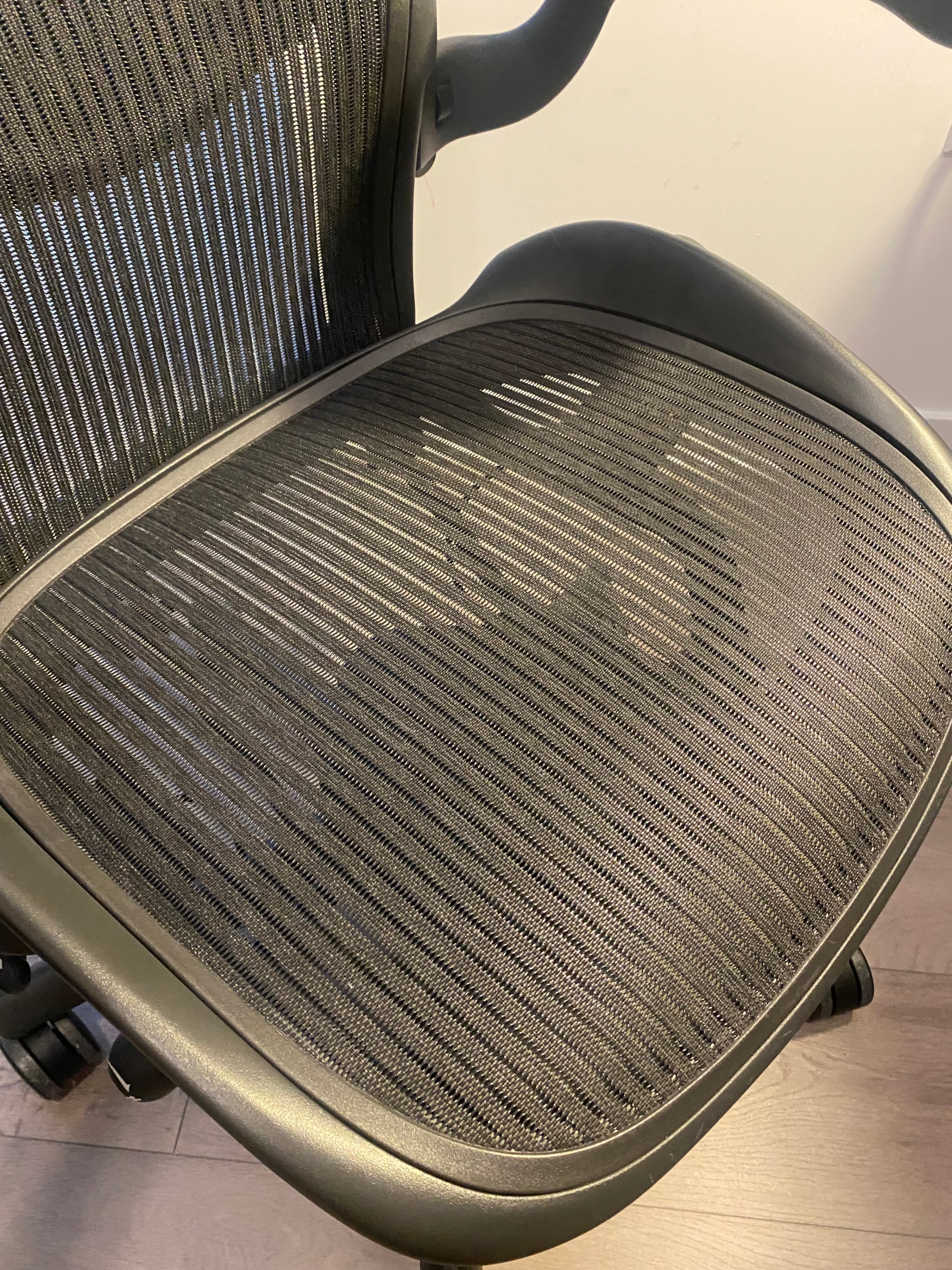 Herman Miller Aeron (size B) - photo 4
