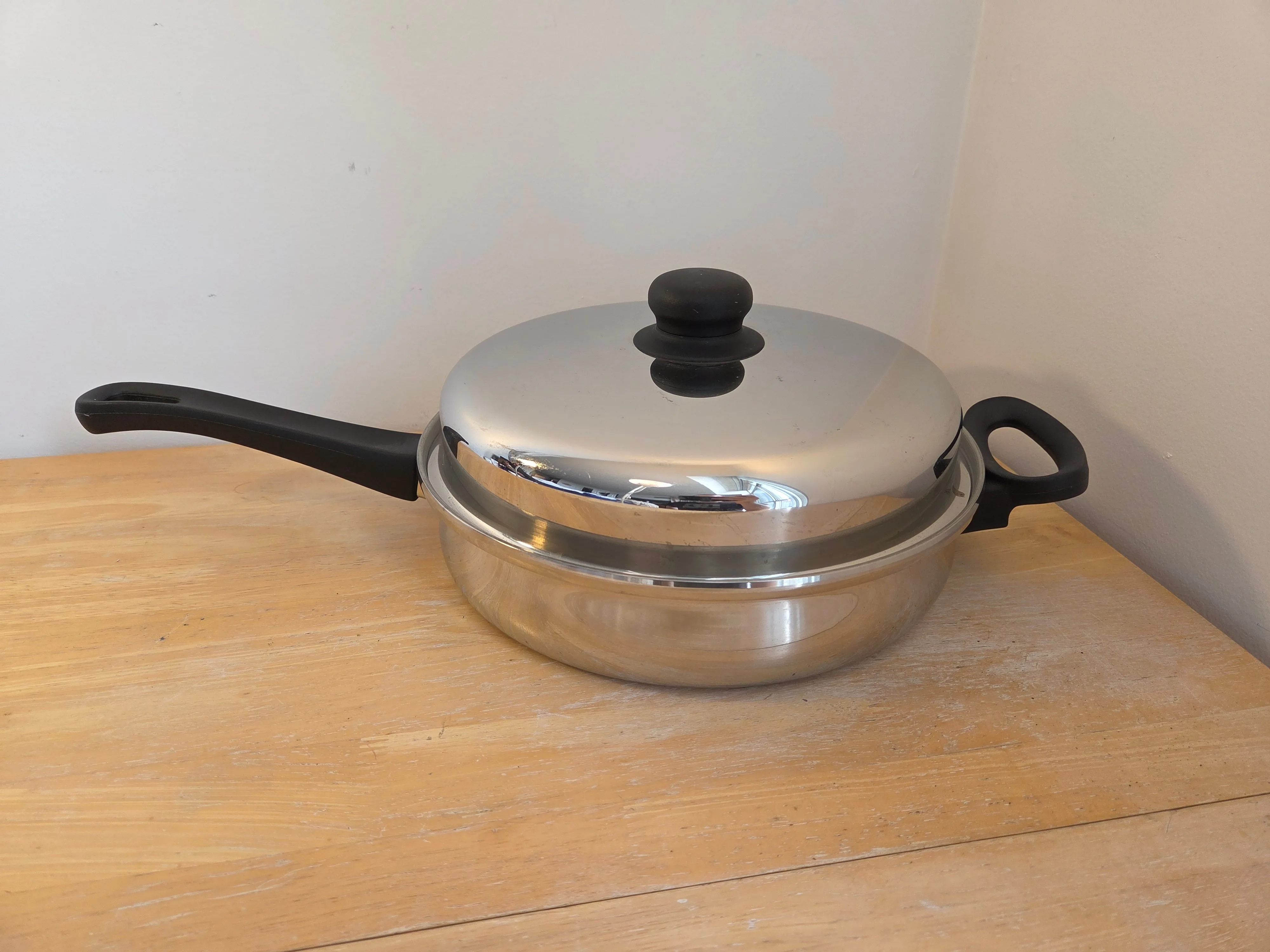 Coronet 2000 Stainless Steel Skillet with Lid thumbnail