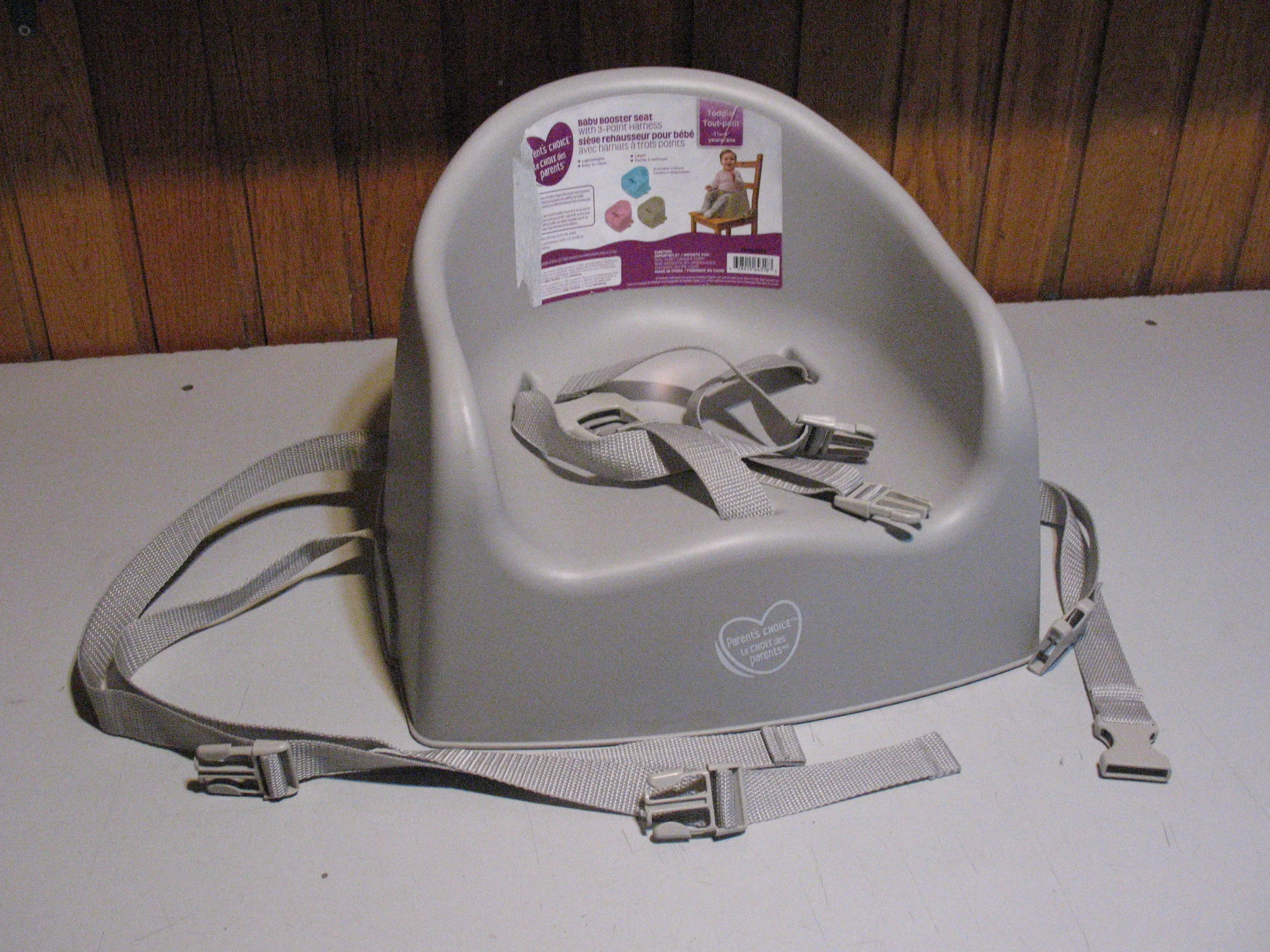 Parents Choice Booster Seat, LIKE NEW image indicator(9)
