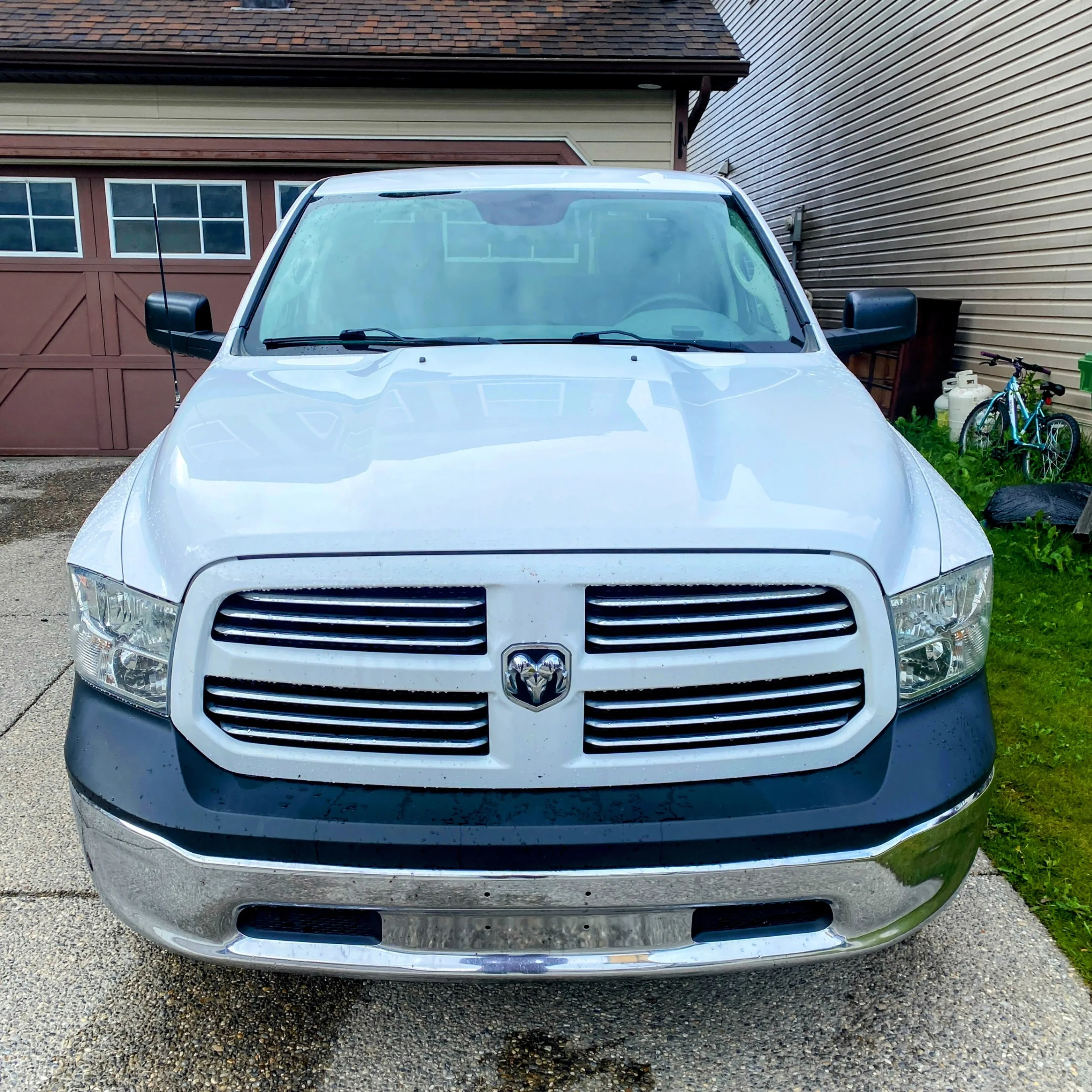 2014 Ram 1500 3yr Engine Warranty (+160K km) thumbnail