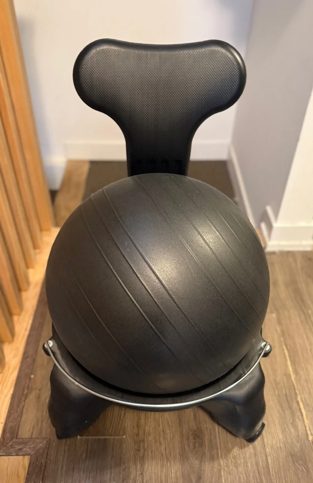 Gaiam Balance Ball Chair image indicator(2)